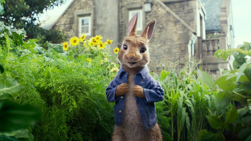 العرض الدعائي الأول لفيلم الرسوم المتحركة Peter Rabbit
