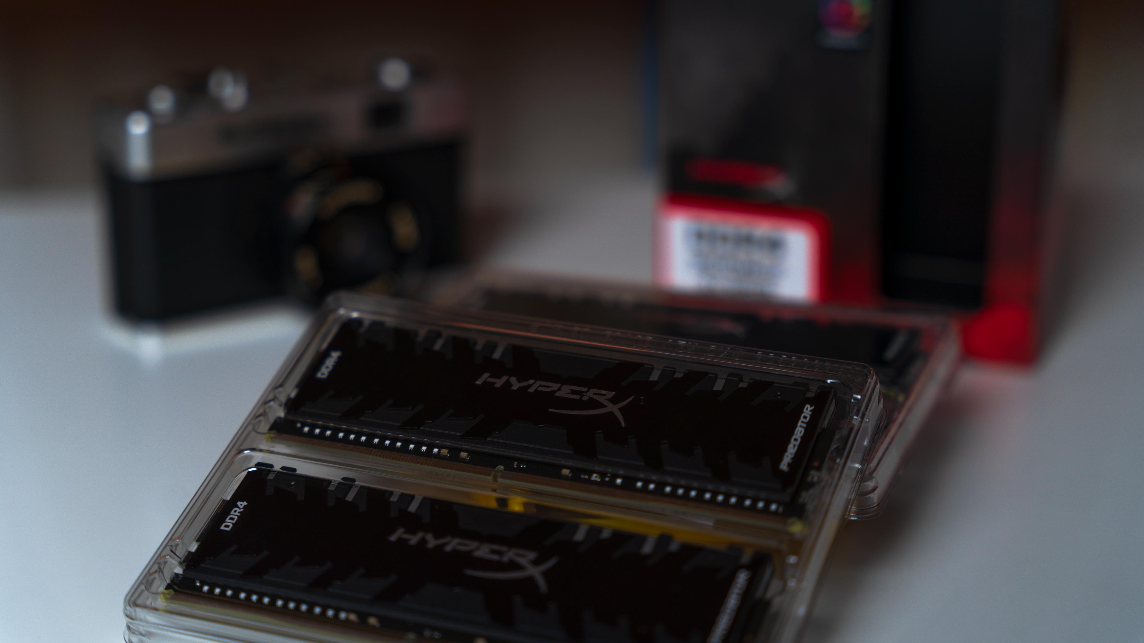 HyperX Predator RGB 3600Mhz 128GB Quad Kit (6)