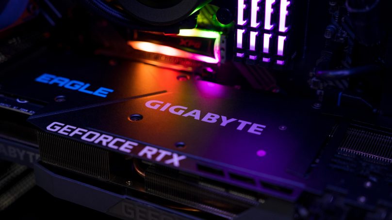 تجميعة كمبيوتر للألعاب Gigabyte RTX 3080 Gaming PC 2021