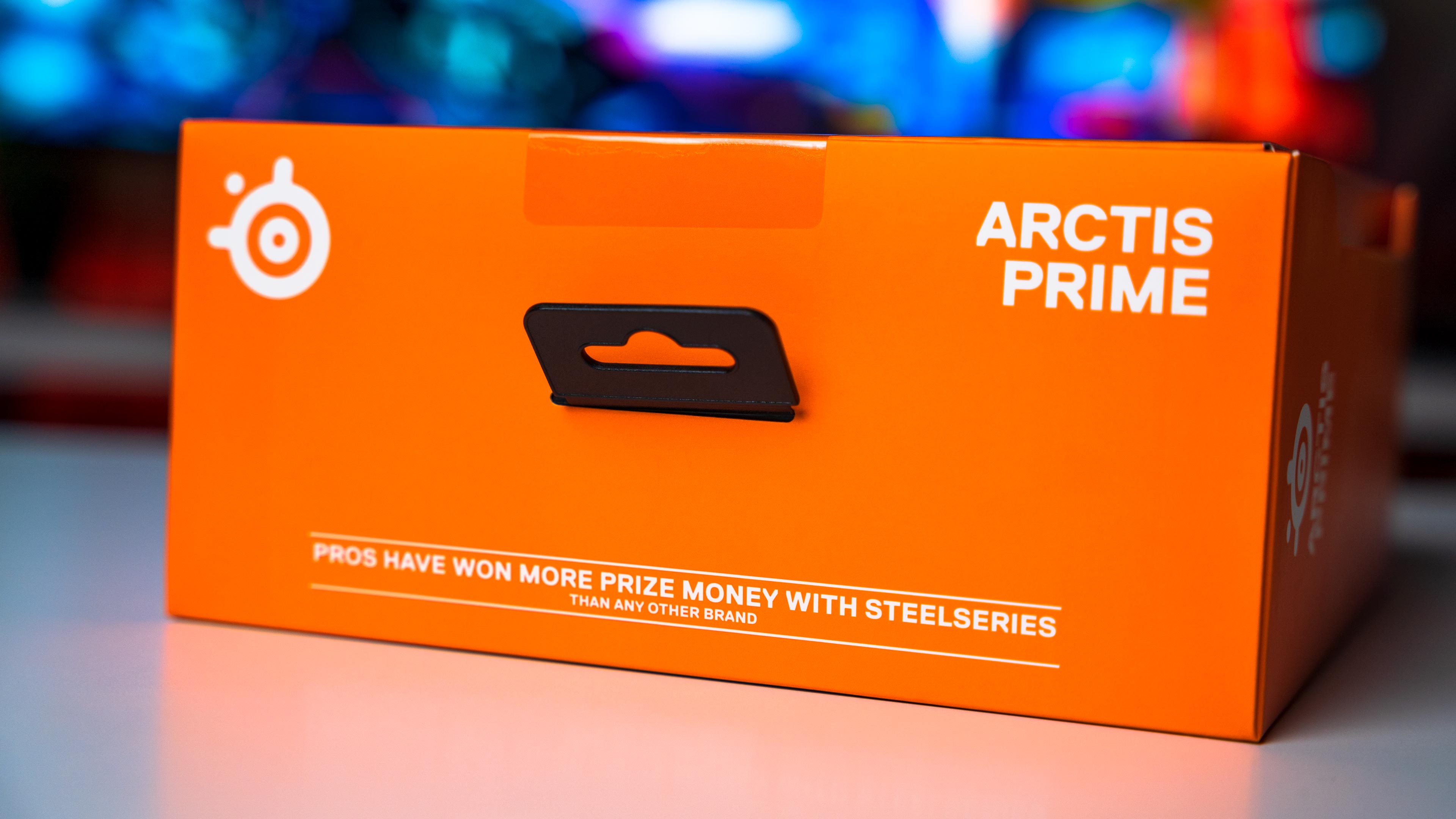 Steelseries Arctis Prime Box (6)