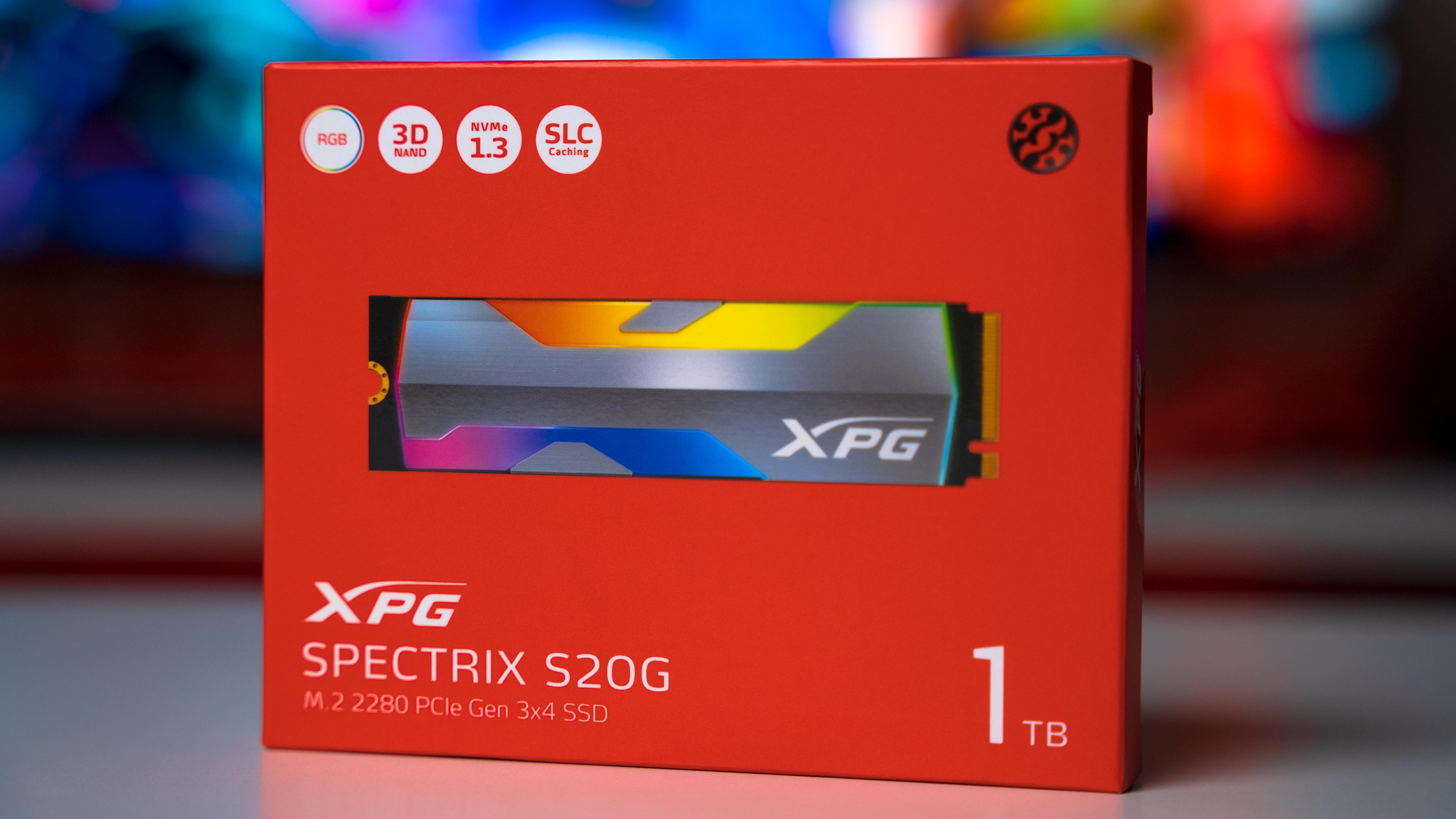 XPG Spectrix S20G 1TB Box (2)