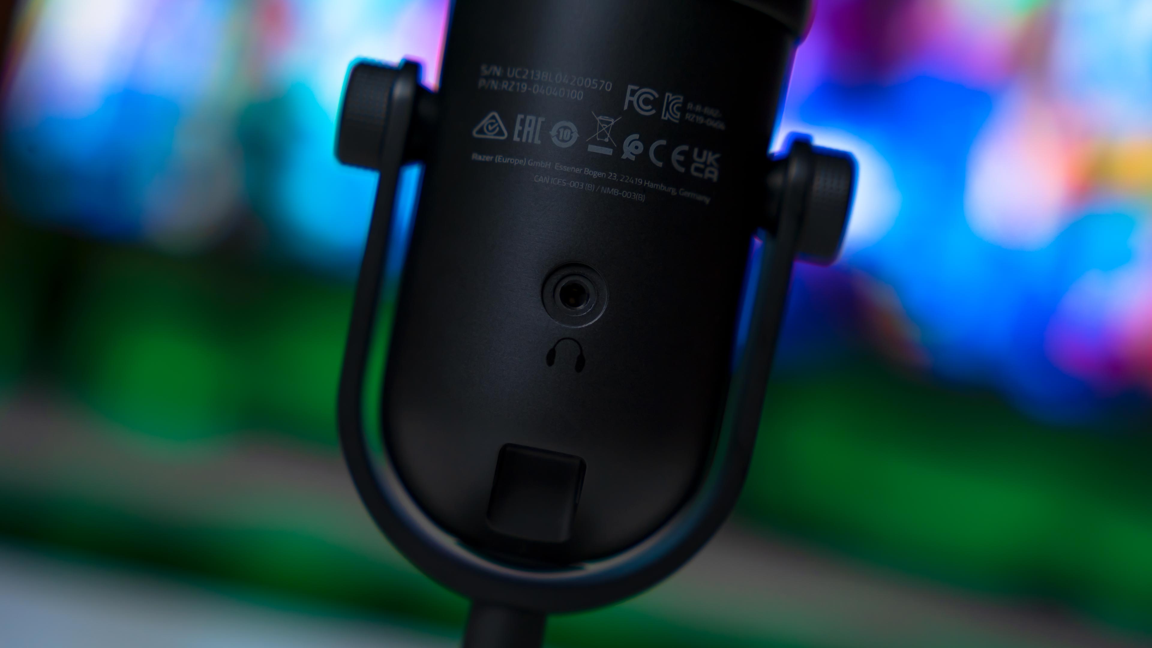 Razer Seiren V2 Pro Microphone (6)