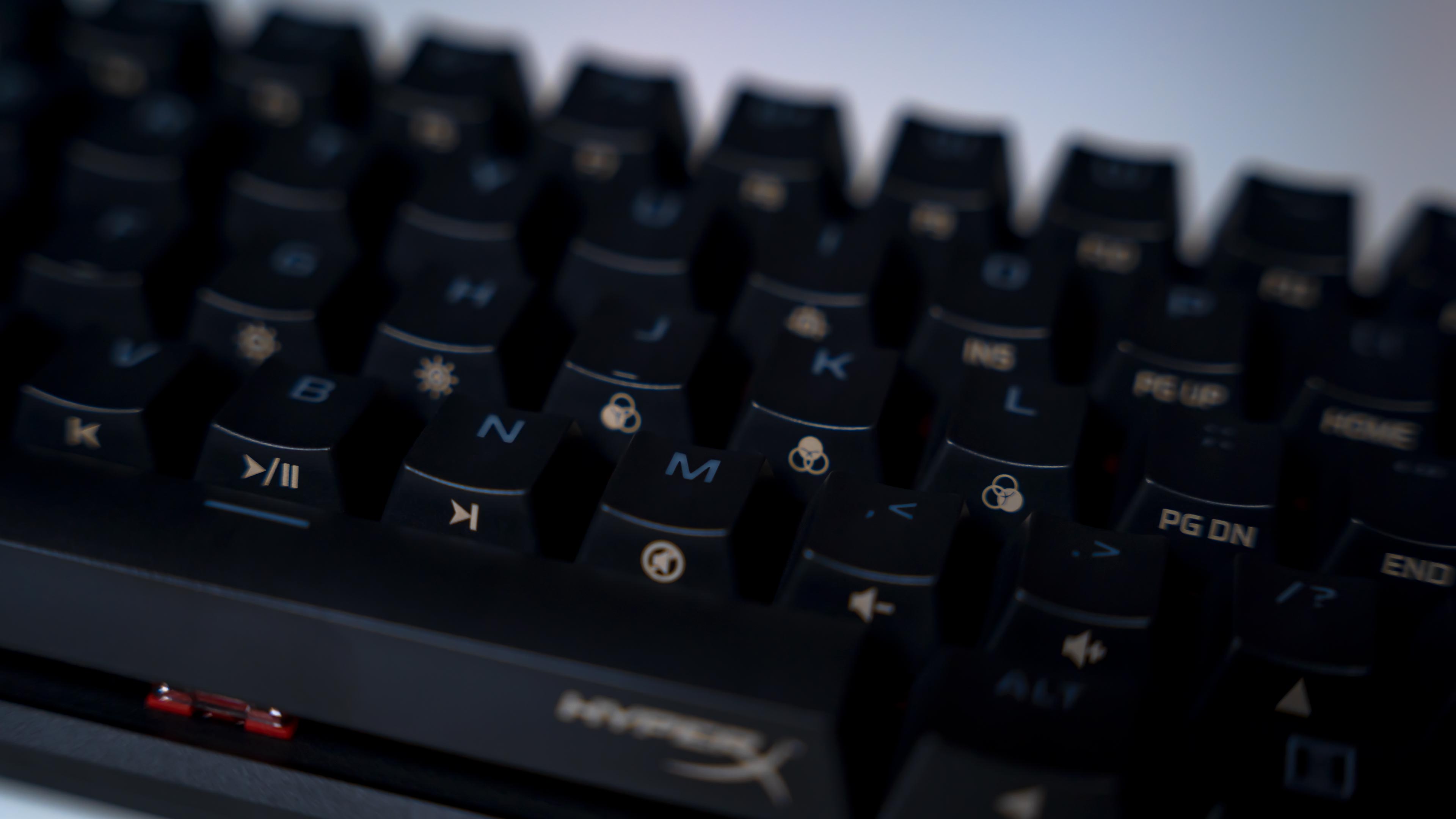 HyperX Alloy Origins 60 Gaming Keyboard (14)