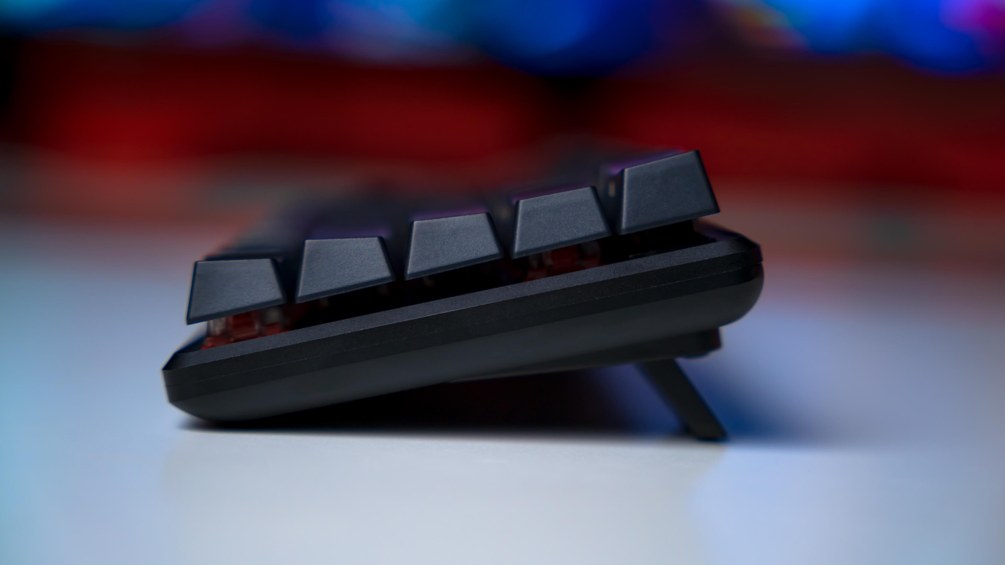 HyperX Alloy Origins 60 Gaming Keyboard (16)