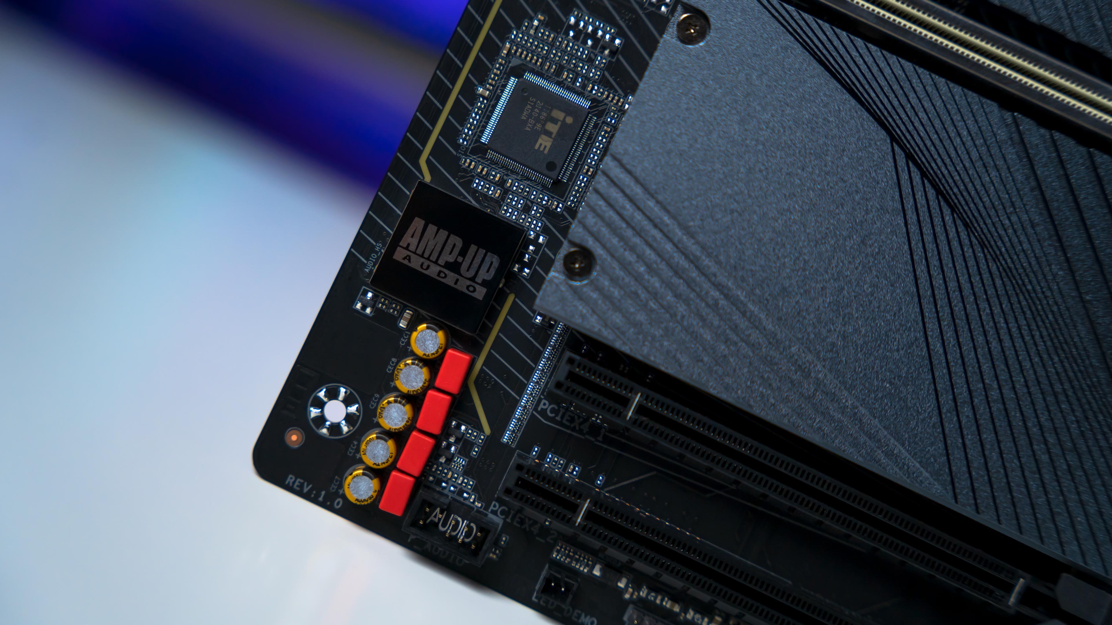 Aorus Z690 Elite DDR4 Motherboard (3)