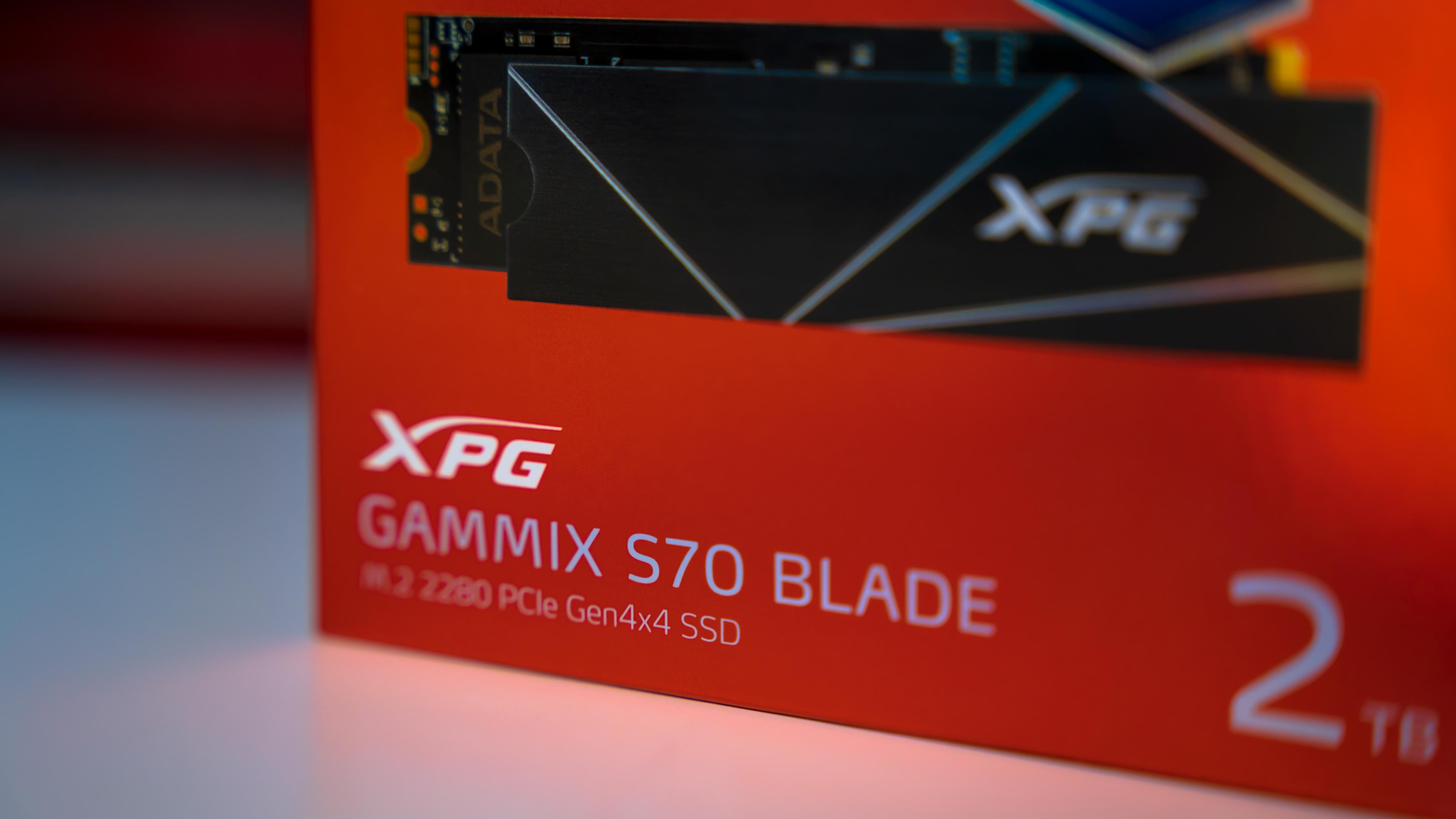 XPG GAMMIX S70 Blade Box (3)