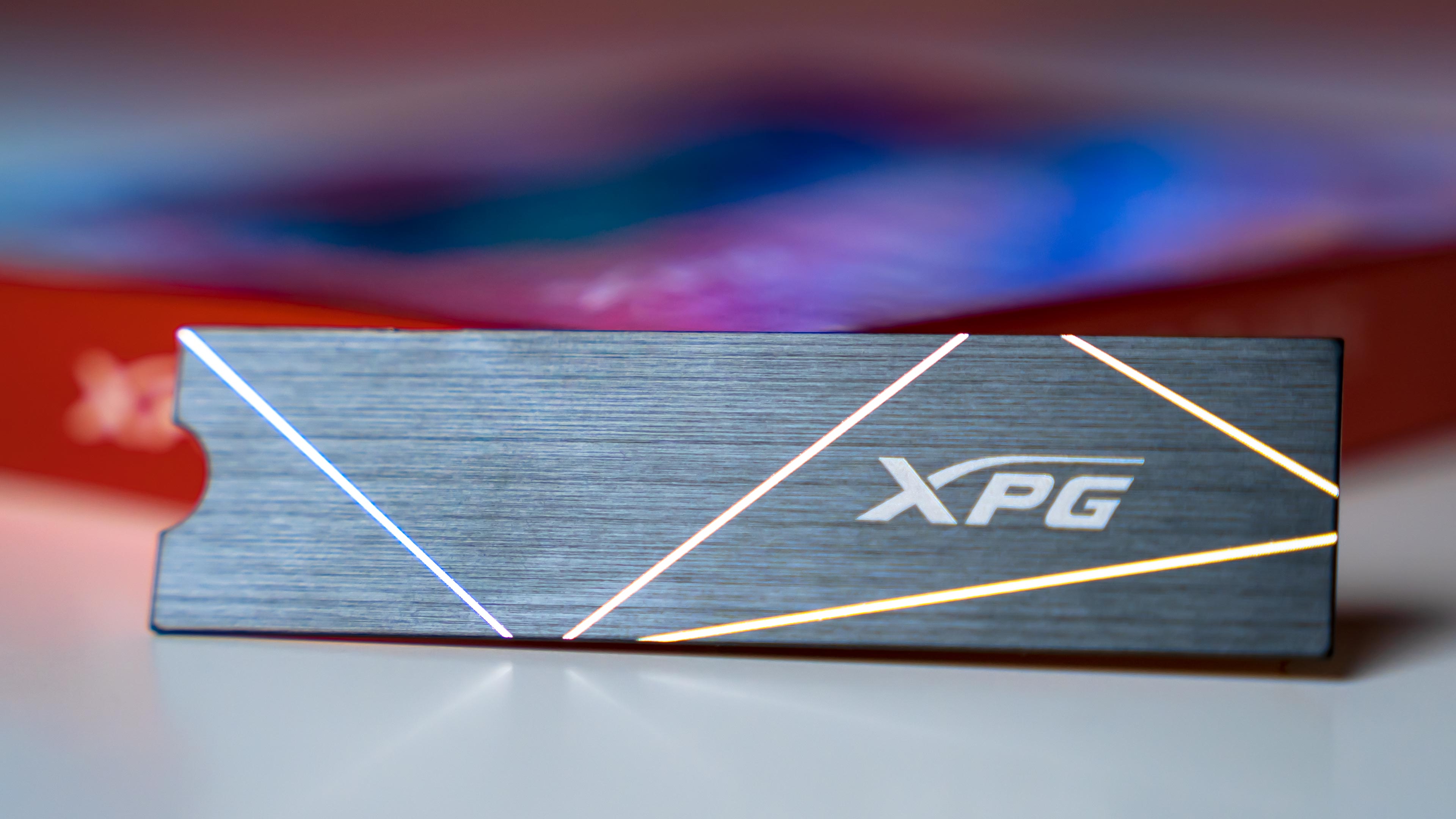 XPG GAMMIX S70 Blade SSD (1)