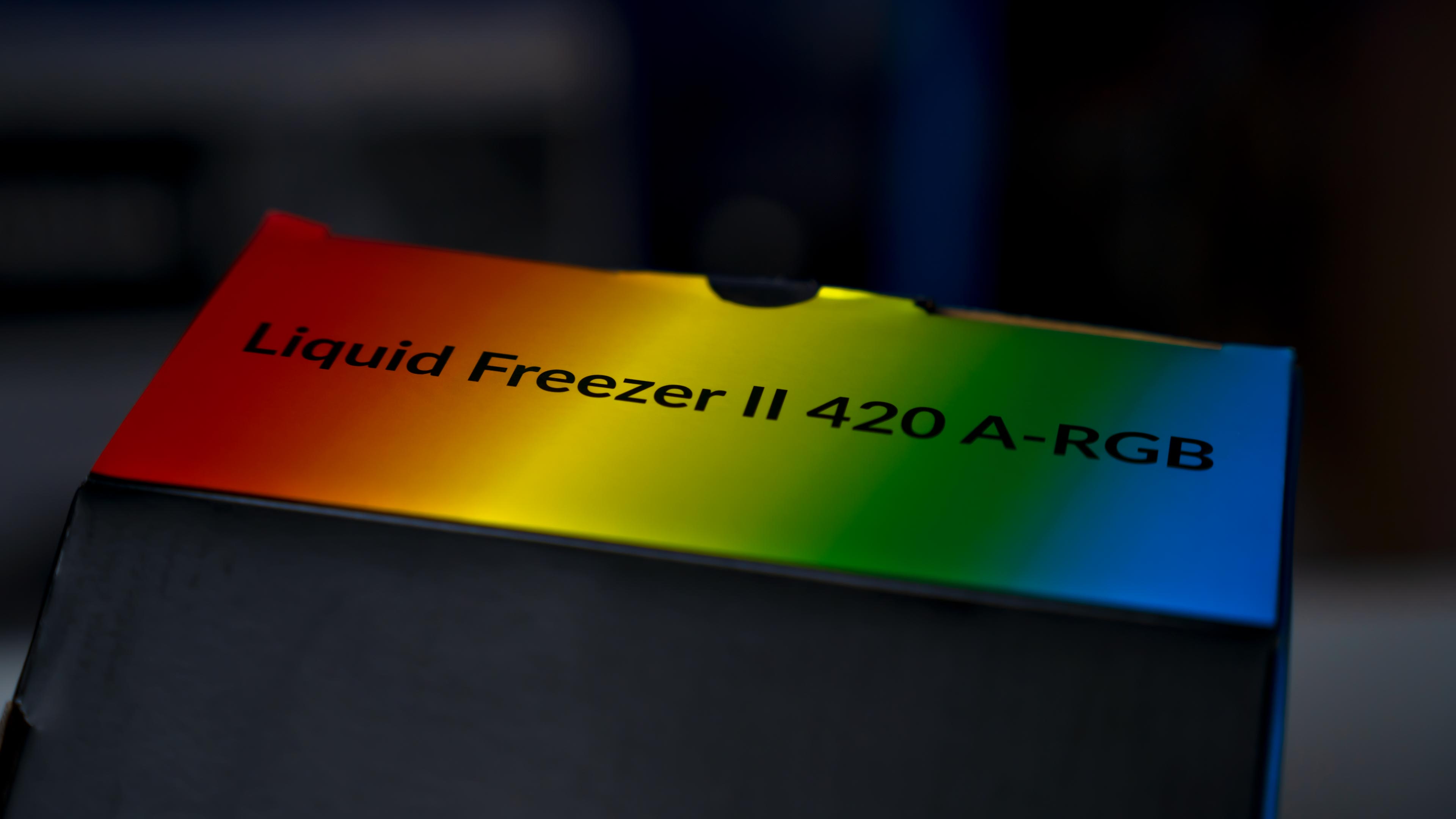 Arctic Liquid Freezer II 420 ARGB Box (7)