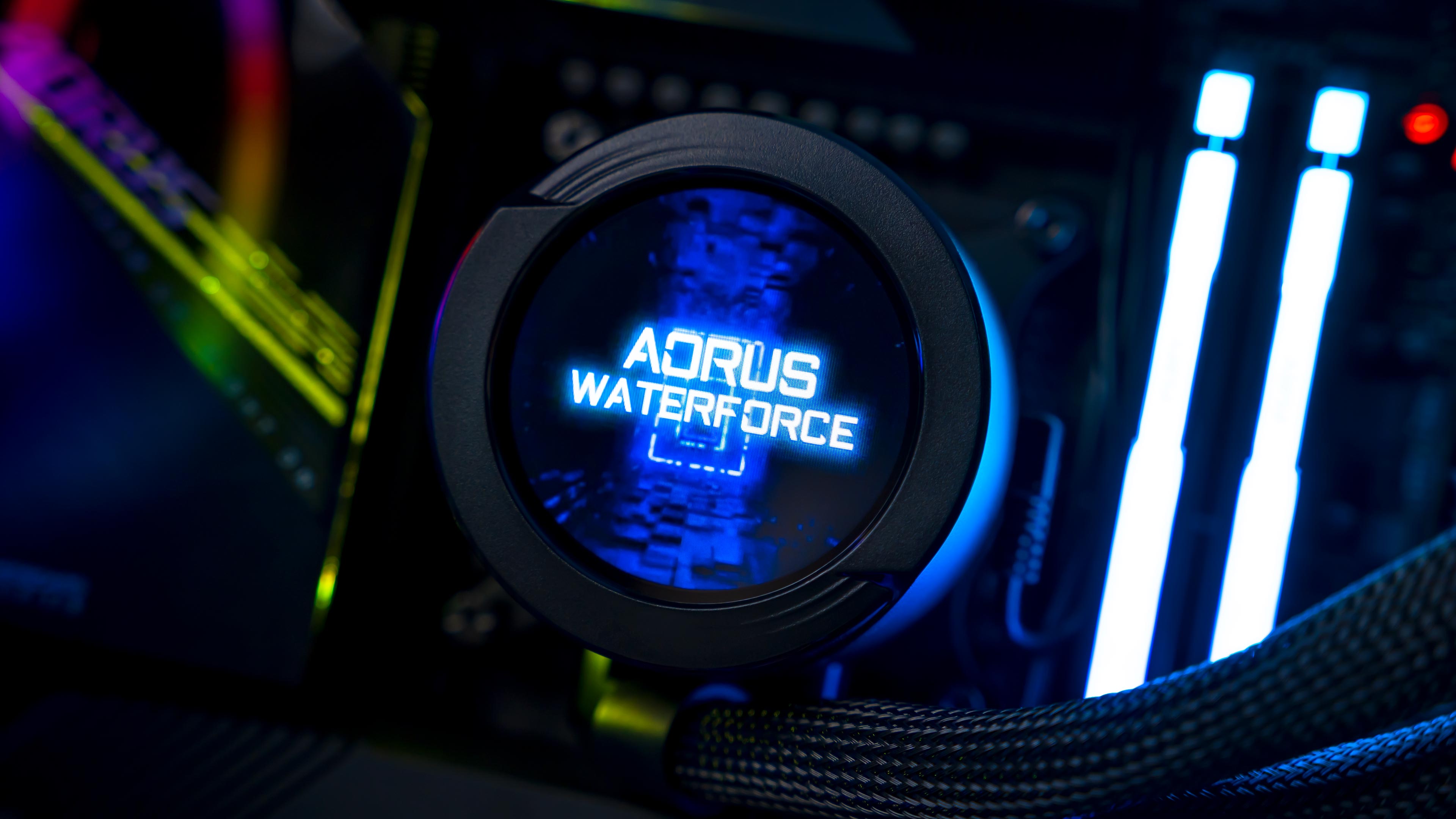 Aorus WaterForce X 360 LCD (2)