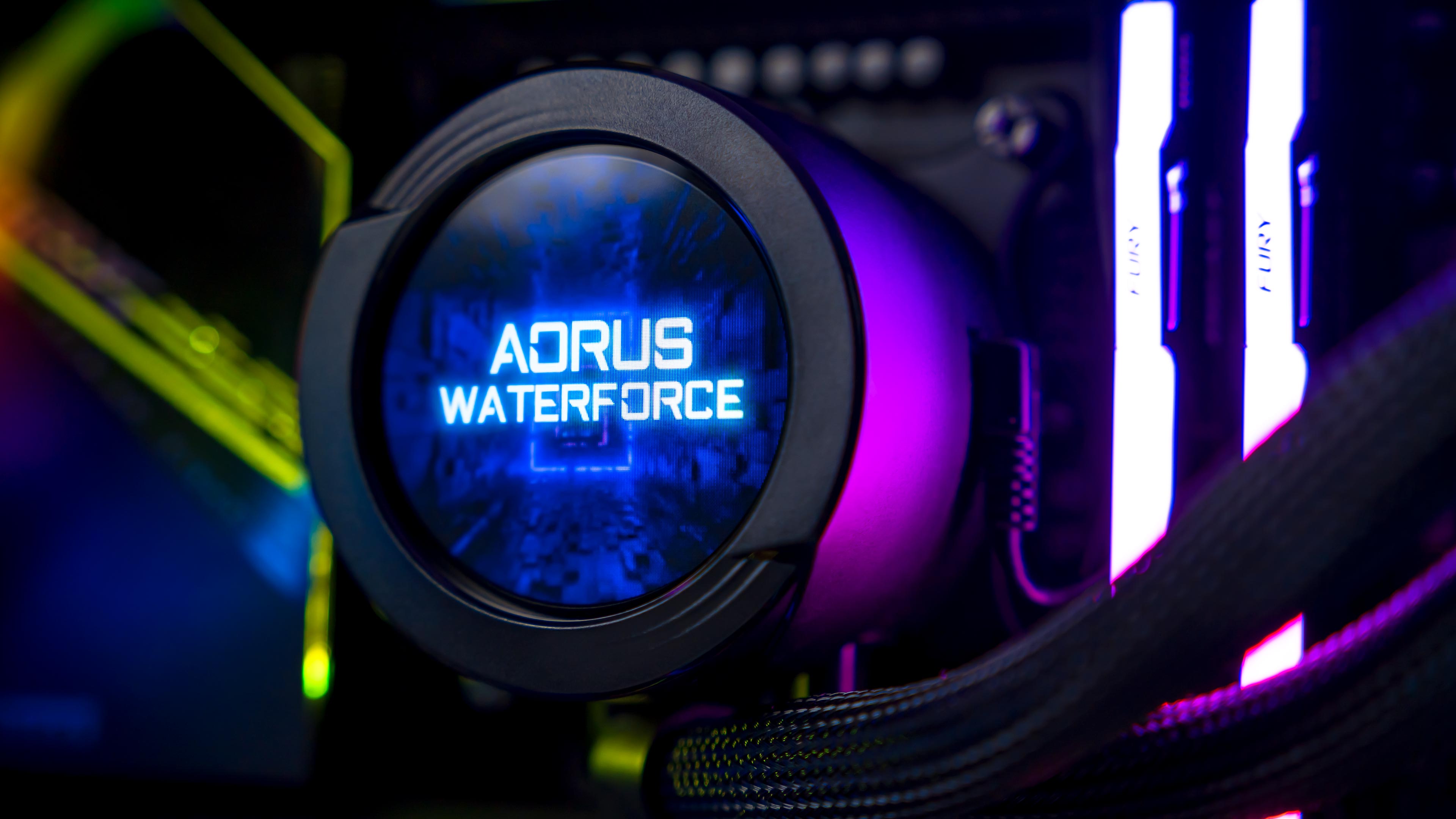 Aorus WaterForce X 360 LCD (4)