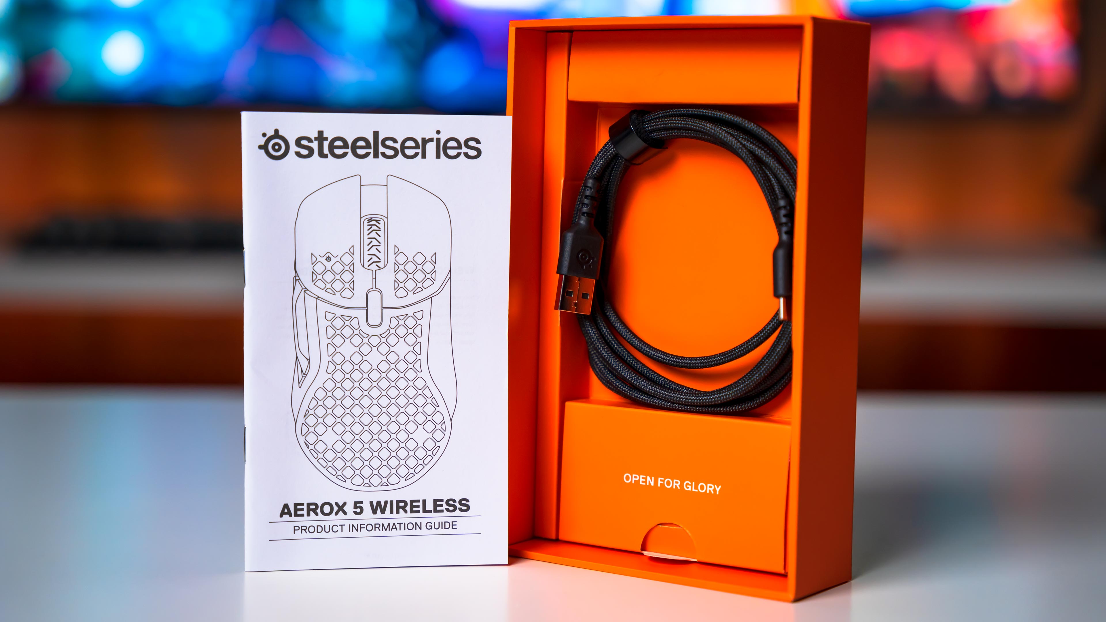 SteelSeries Aerox 5 Wireless Box (10)