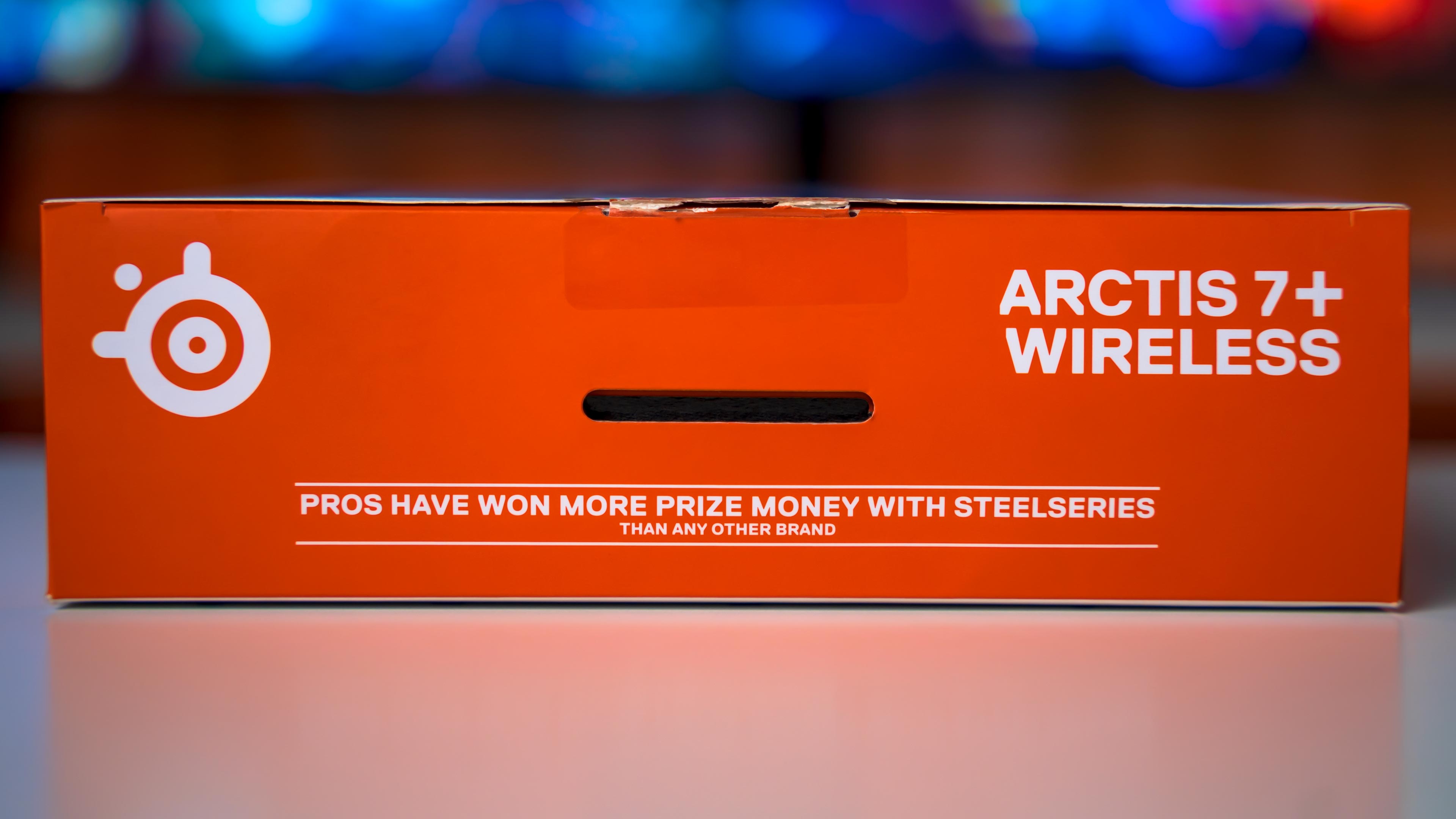 SteelSeries Arctis 7+ Wireless Box (6)