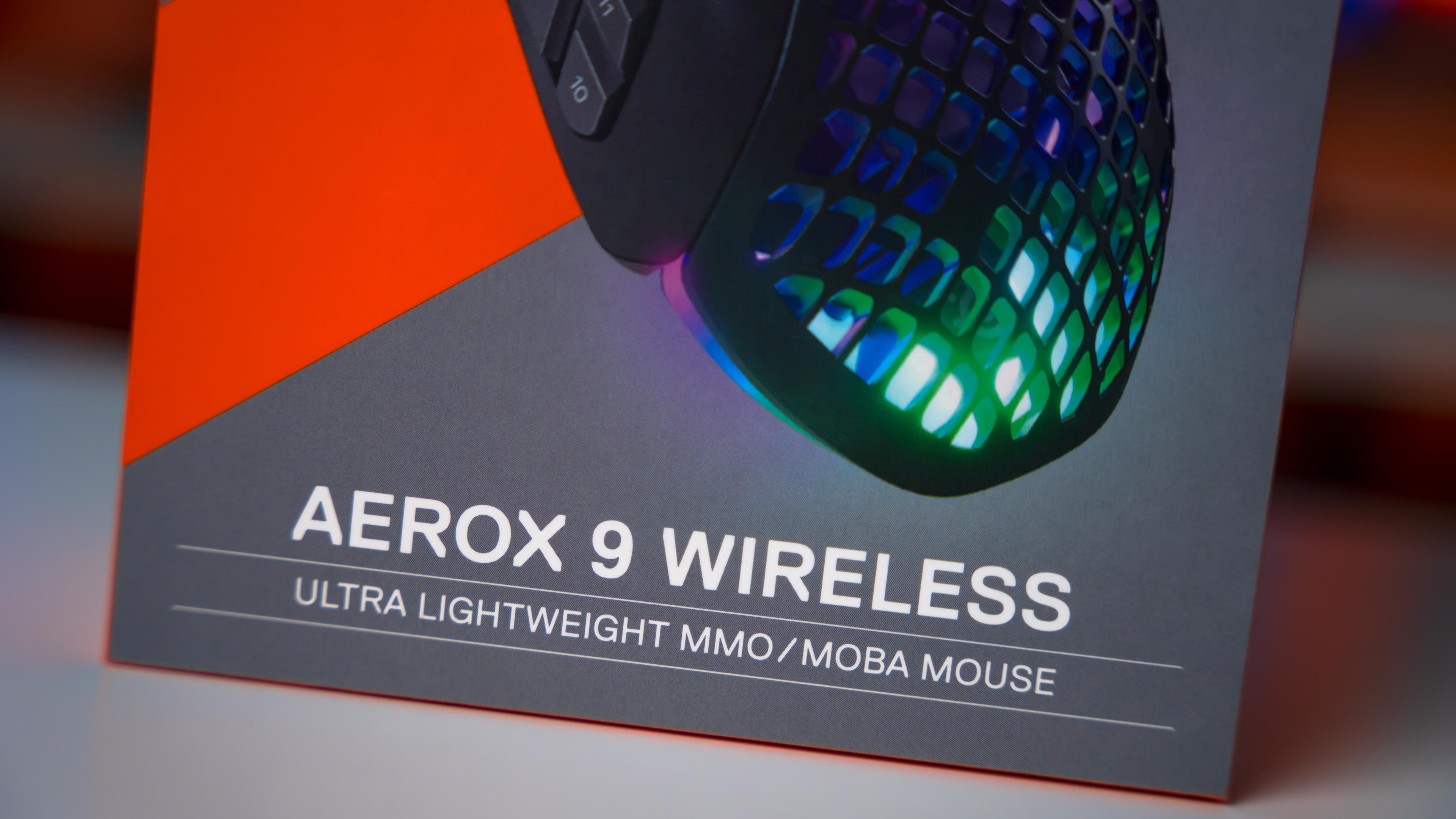 SteelSeries Aerox 9 Wireless Box (2)