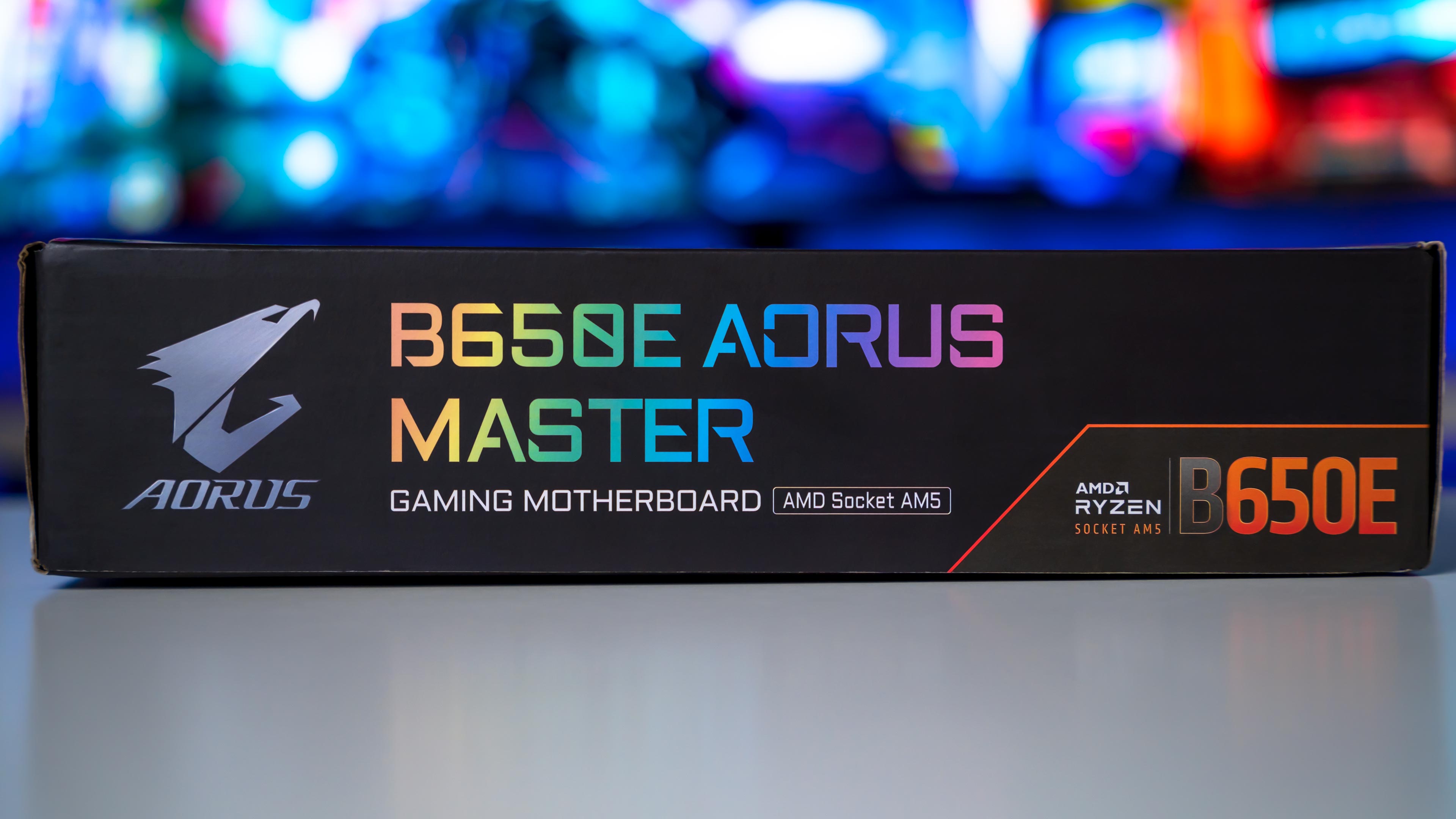 Aorus B650E Master Box (5)
