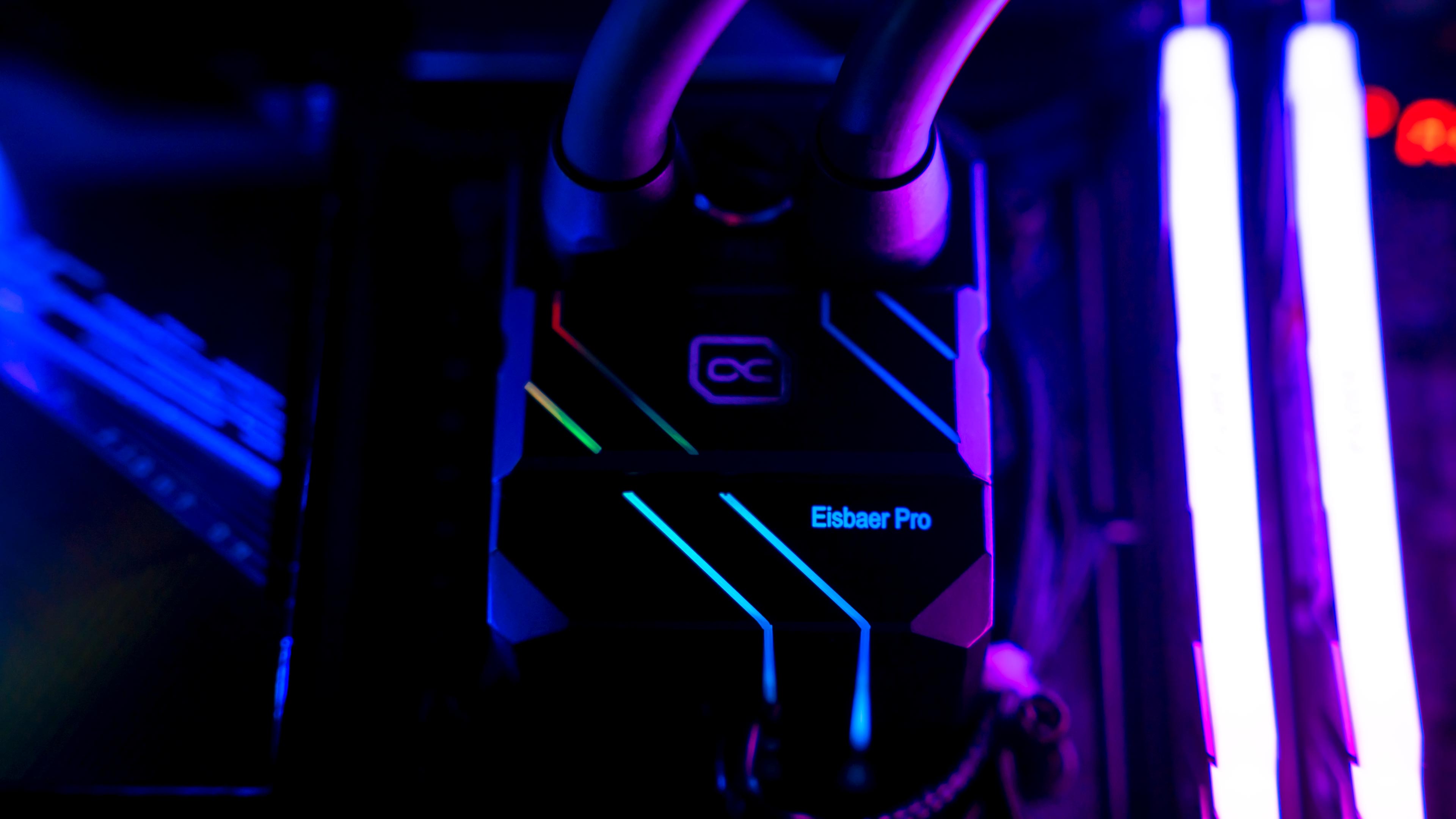 Alphacool Eisbaer Pro Aurora 360 RGB Lights (8)