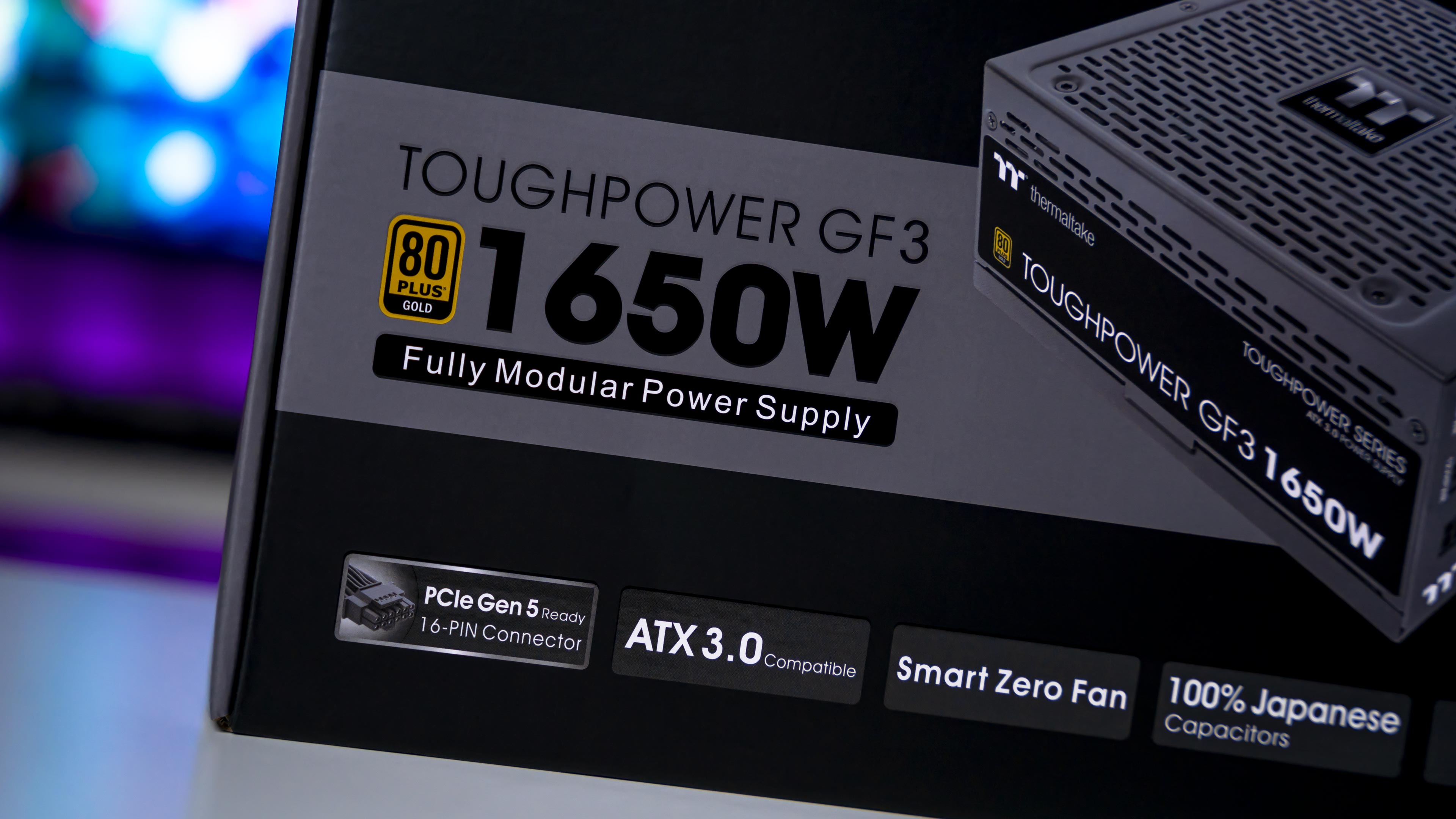 Thermaltake Toughpower GF3 1650W Box (2)