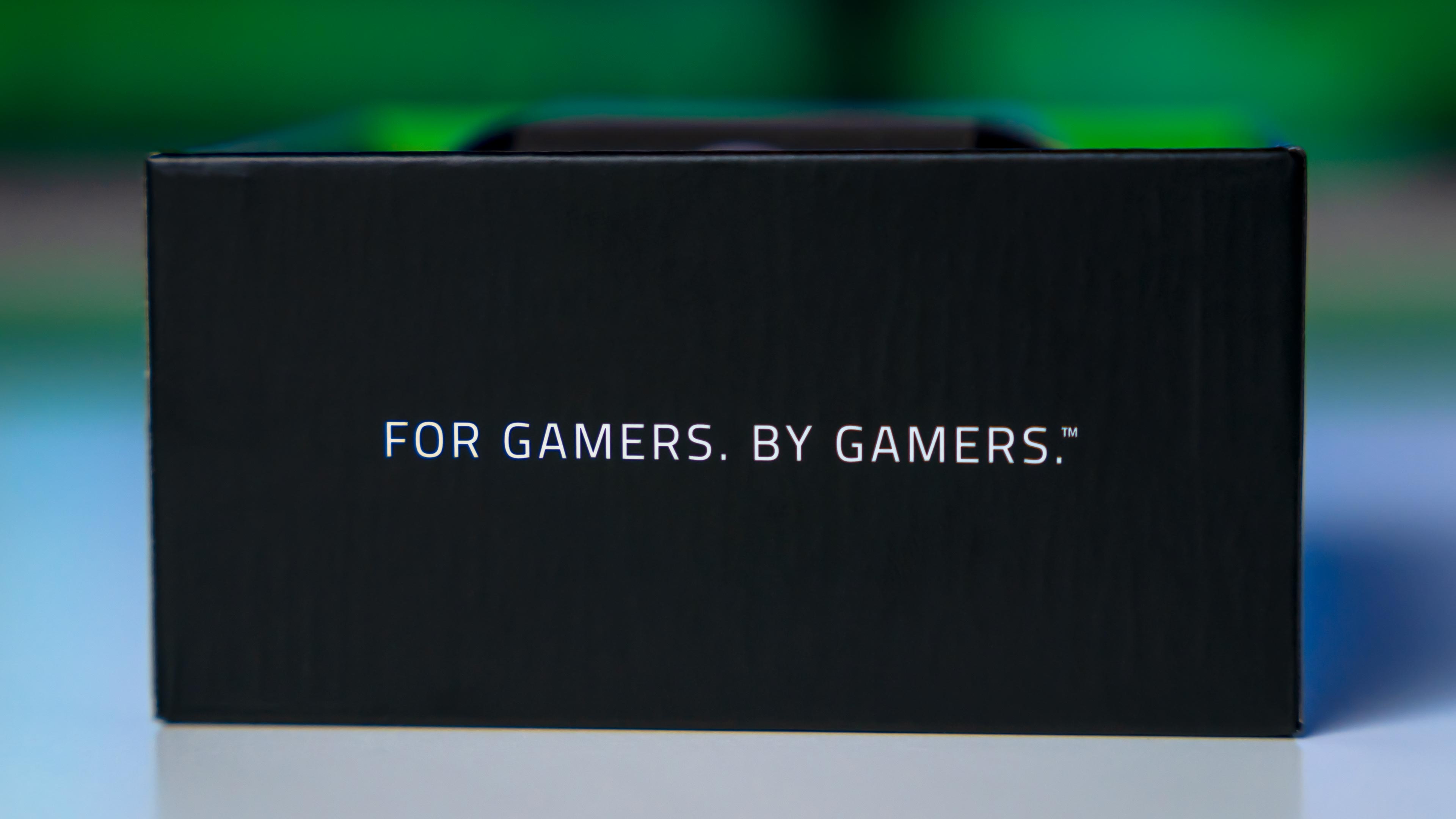 Razer Hammerhead Hyperspeed Xbox Box (10)