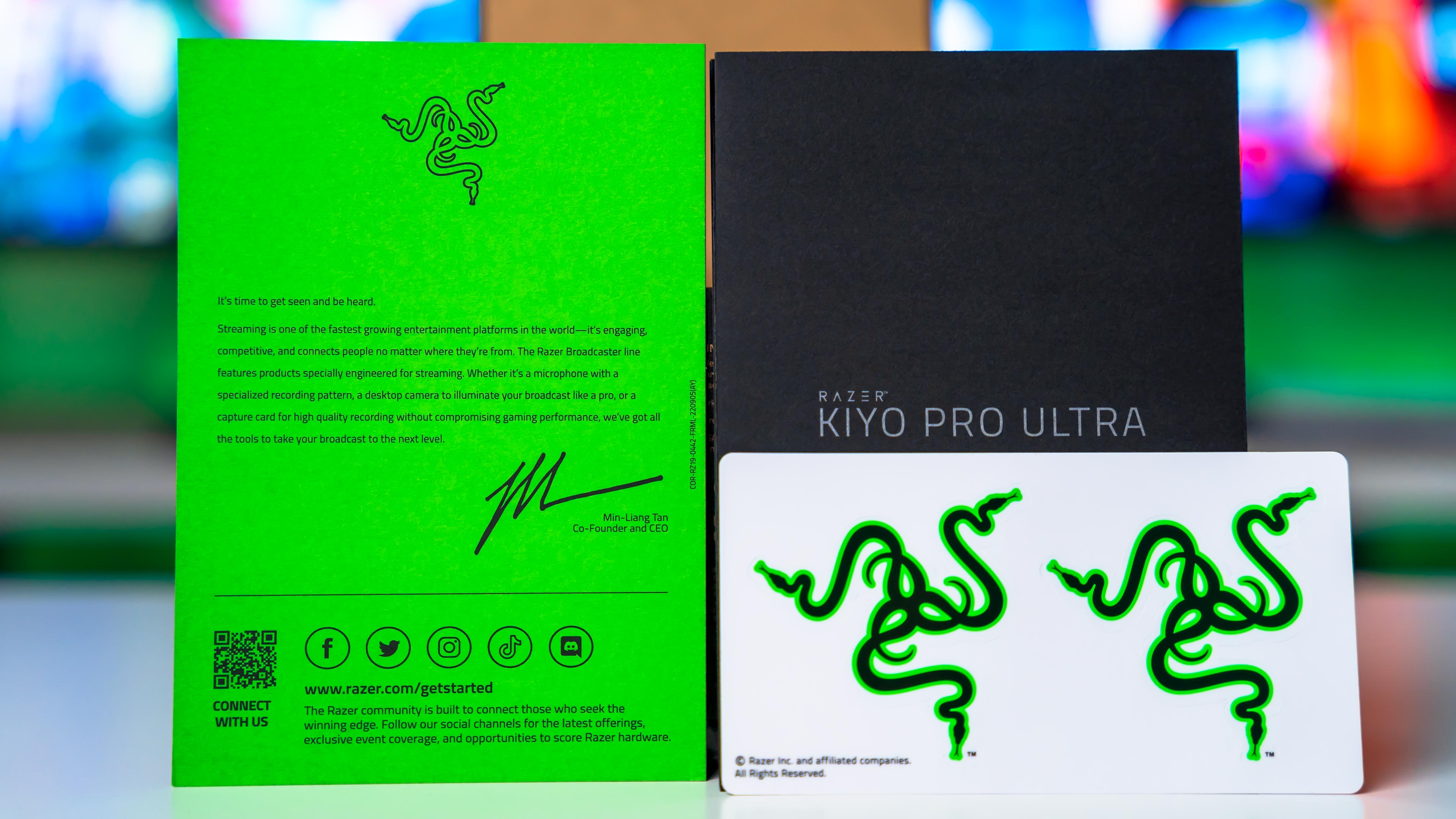 Razer Kiyo Pro Ultra Box (11)