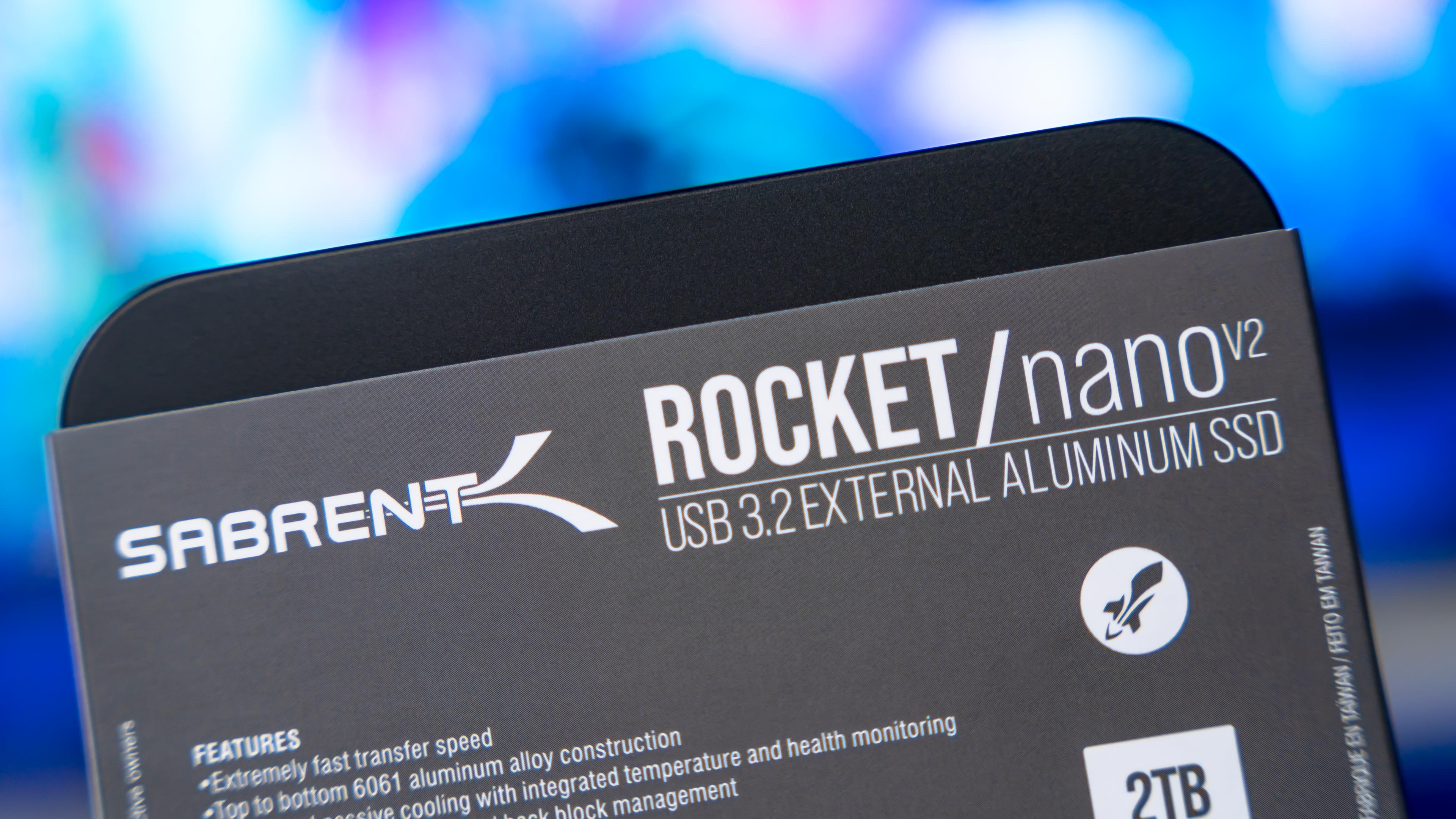 Sabrent Rocket Nano V2 Box (13)