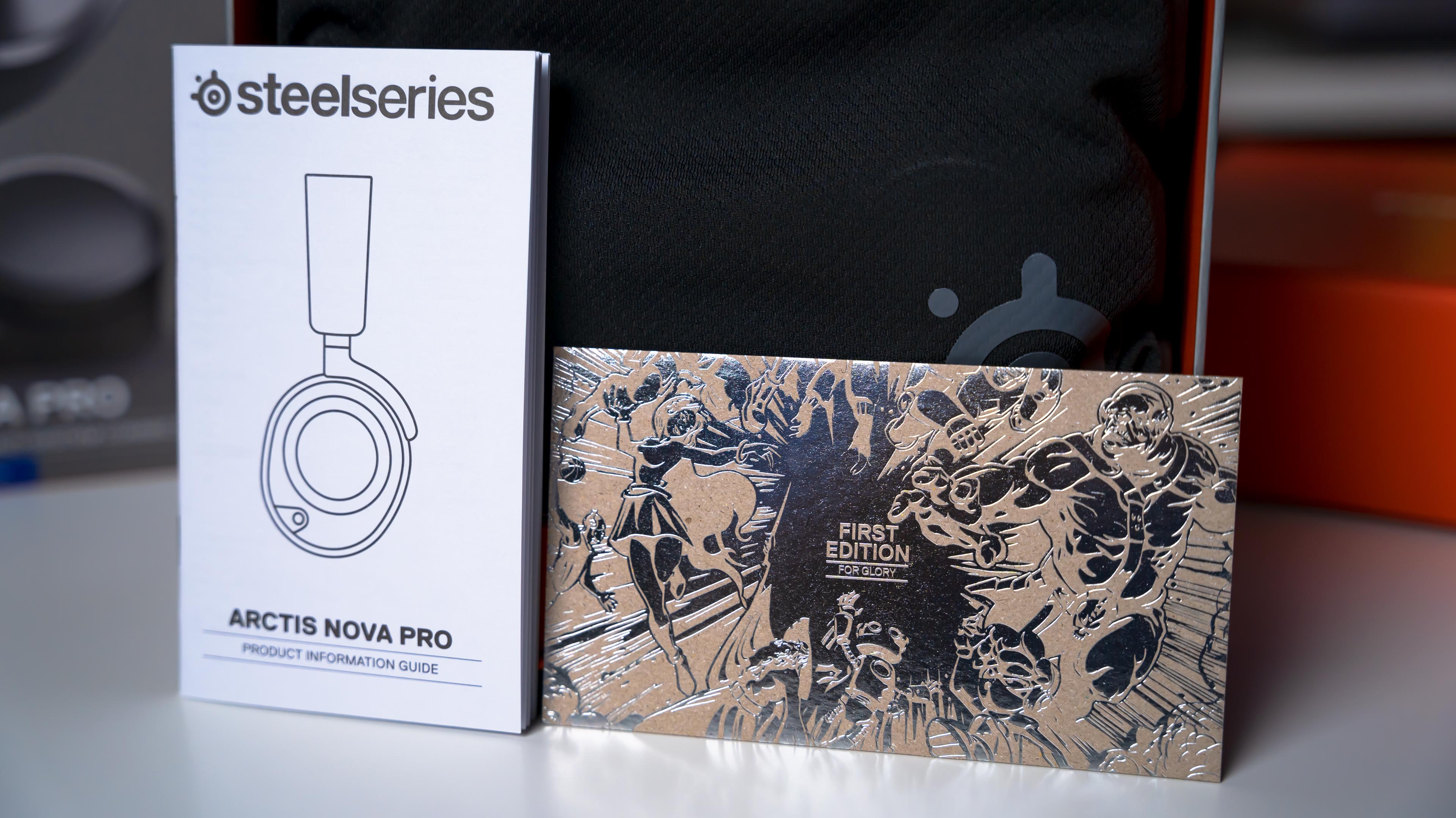 SteelSeries Arctis Nova Pro Box (9)