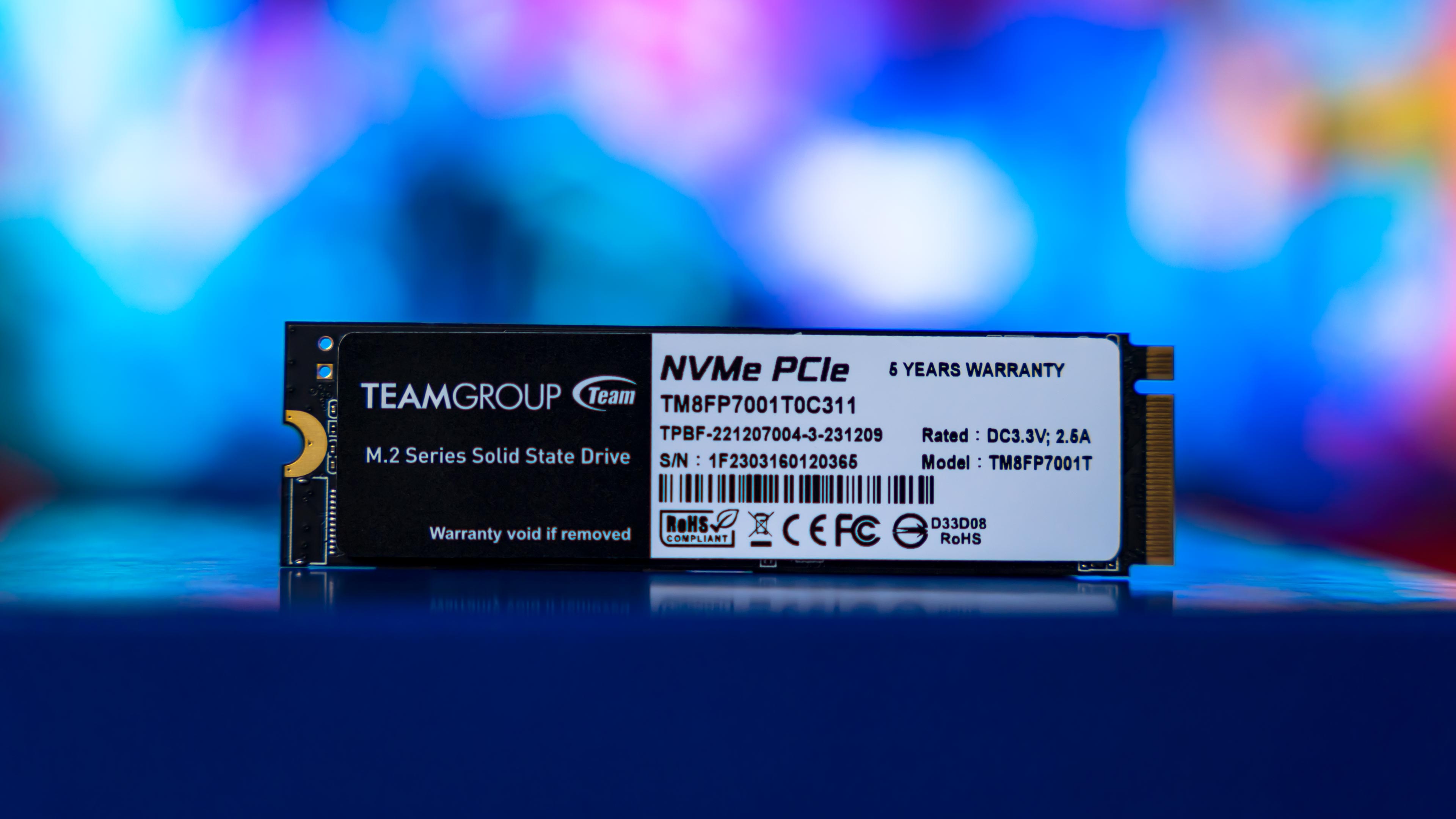 TeamGroup Cardea Z440 SSD M.2 (4)