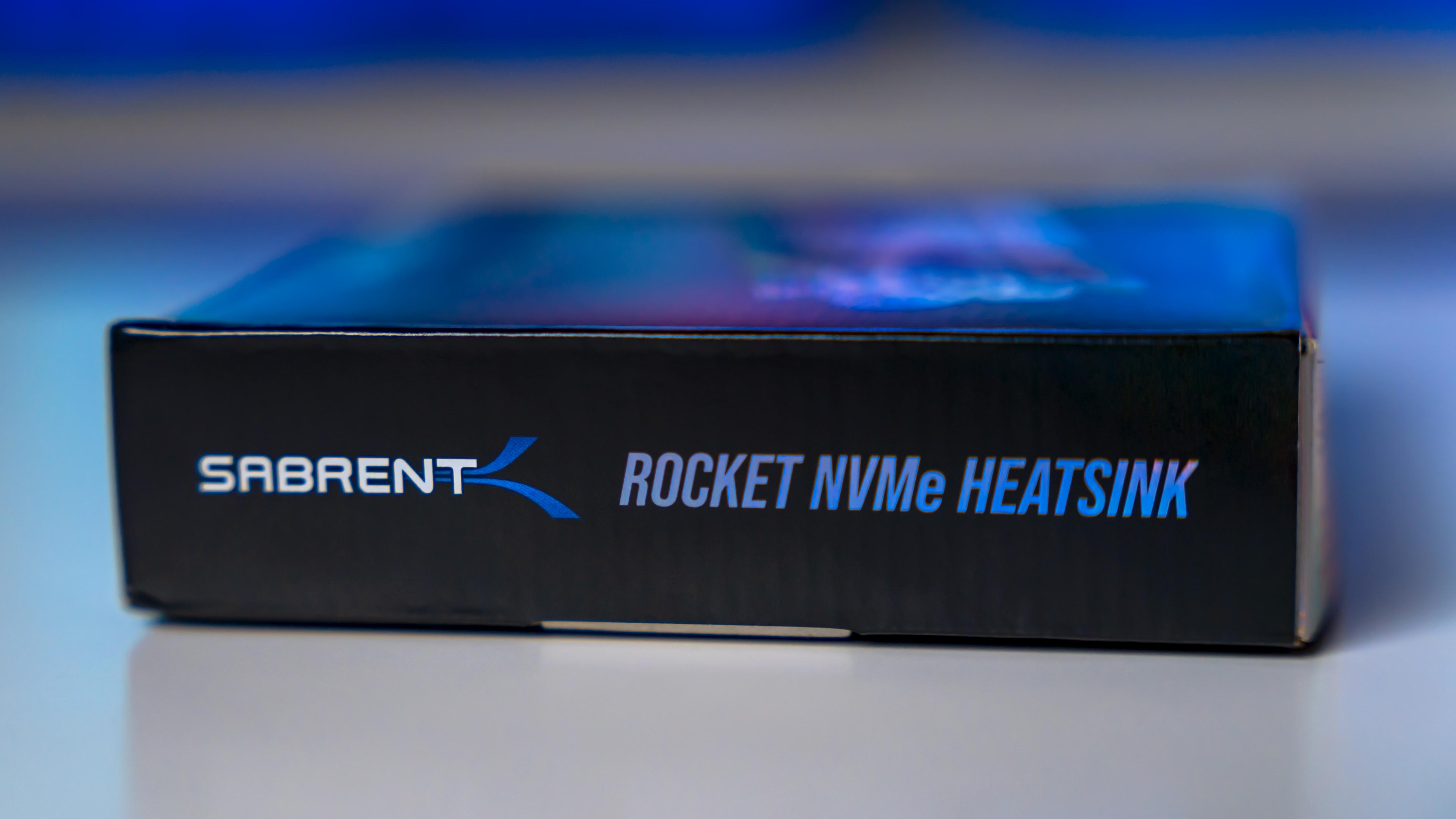 Sabrent M.2 Rocket Gaming Edition Heatsink Box (11)