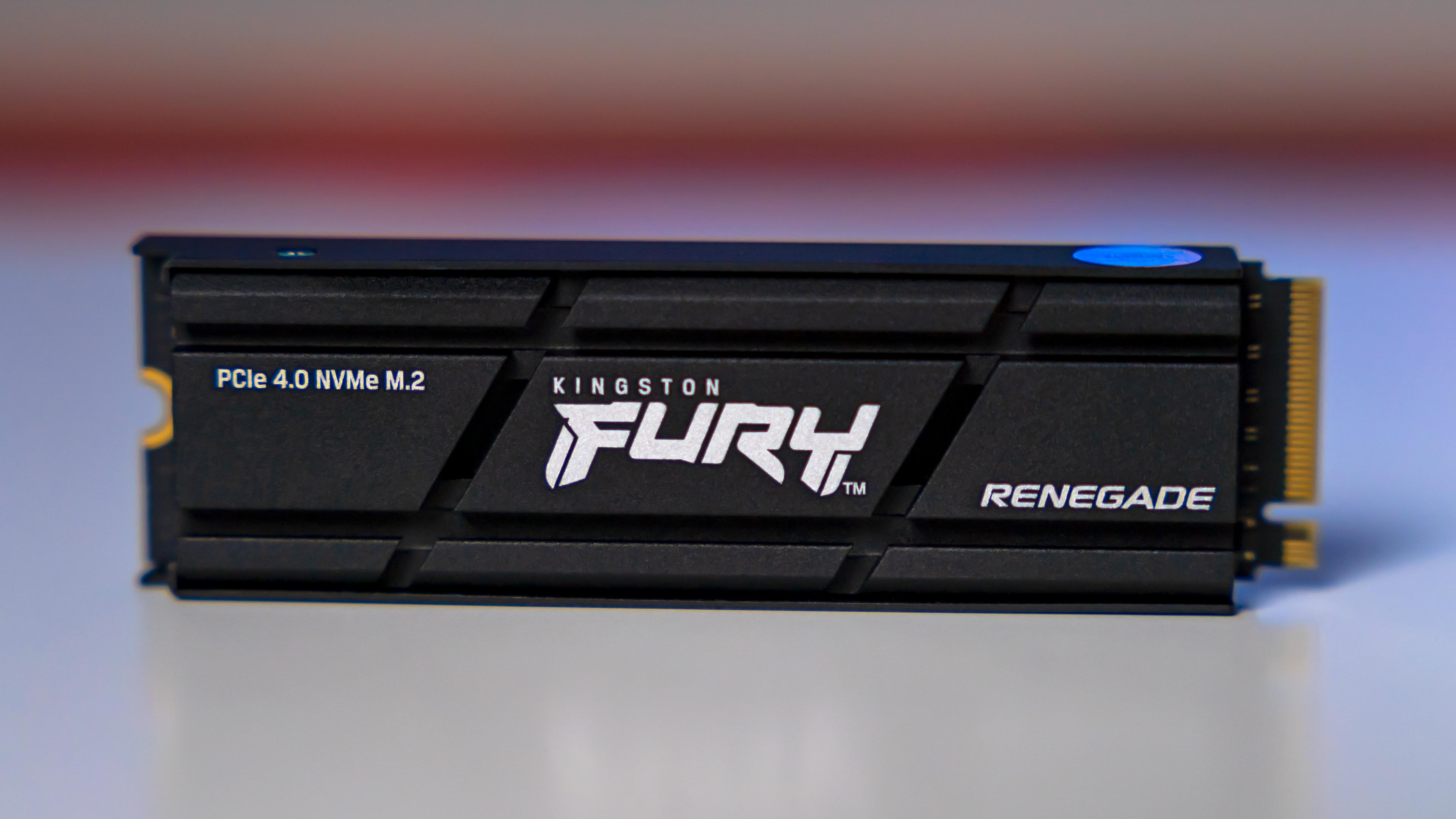Kingston Fury Renegade 2TB Heatsink SSD (1)