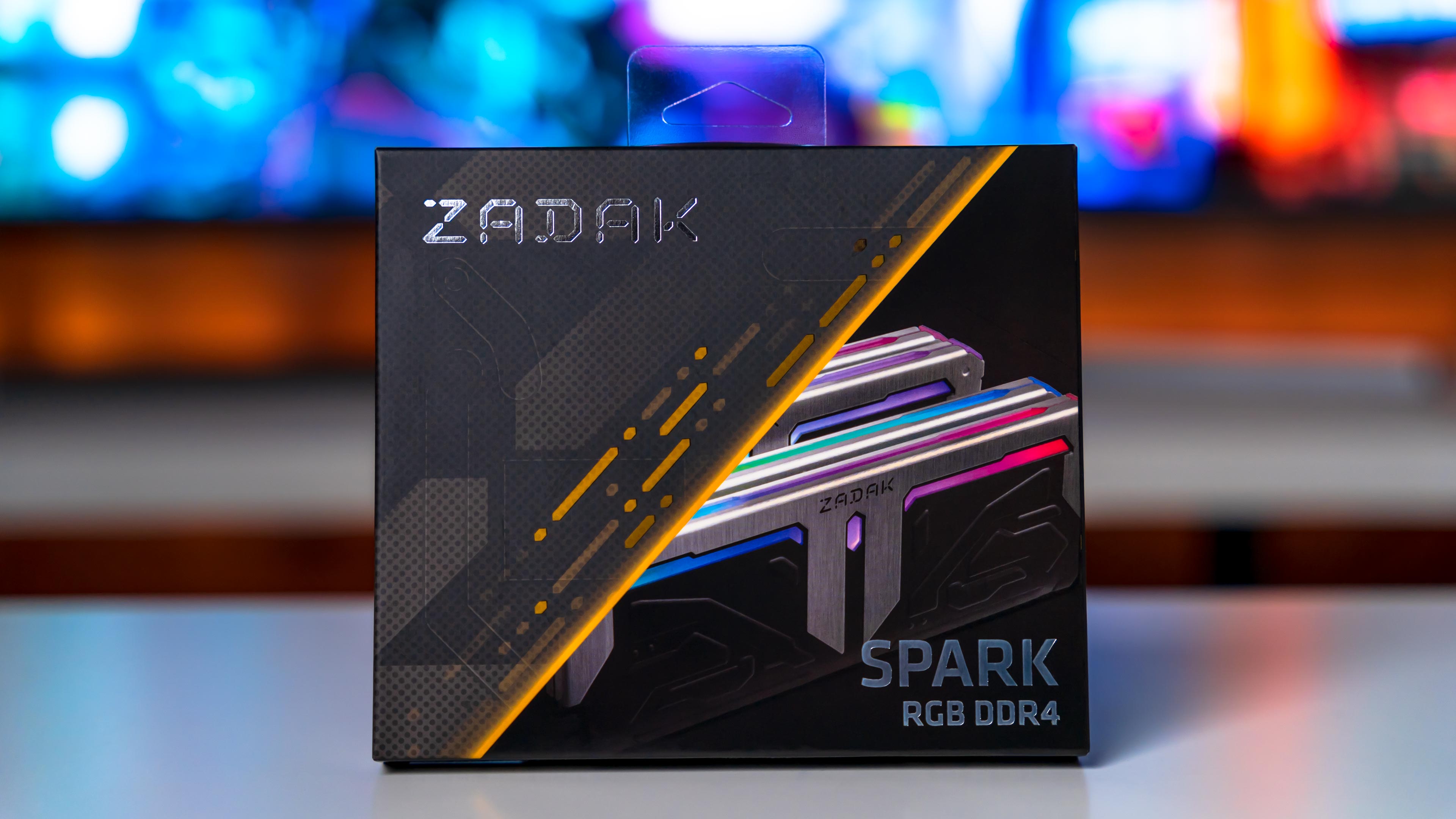 Zadak Spark RGB DDR4 4266Mhz Box (1)