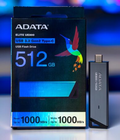 مراجعة ADATA UE800 512GB USB-C : حجم صغير بأداء جيد