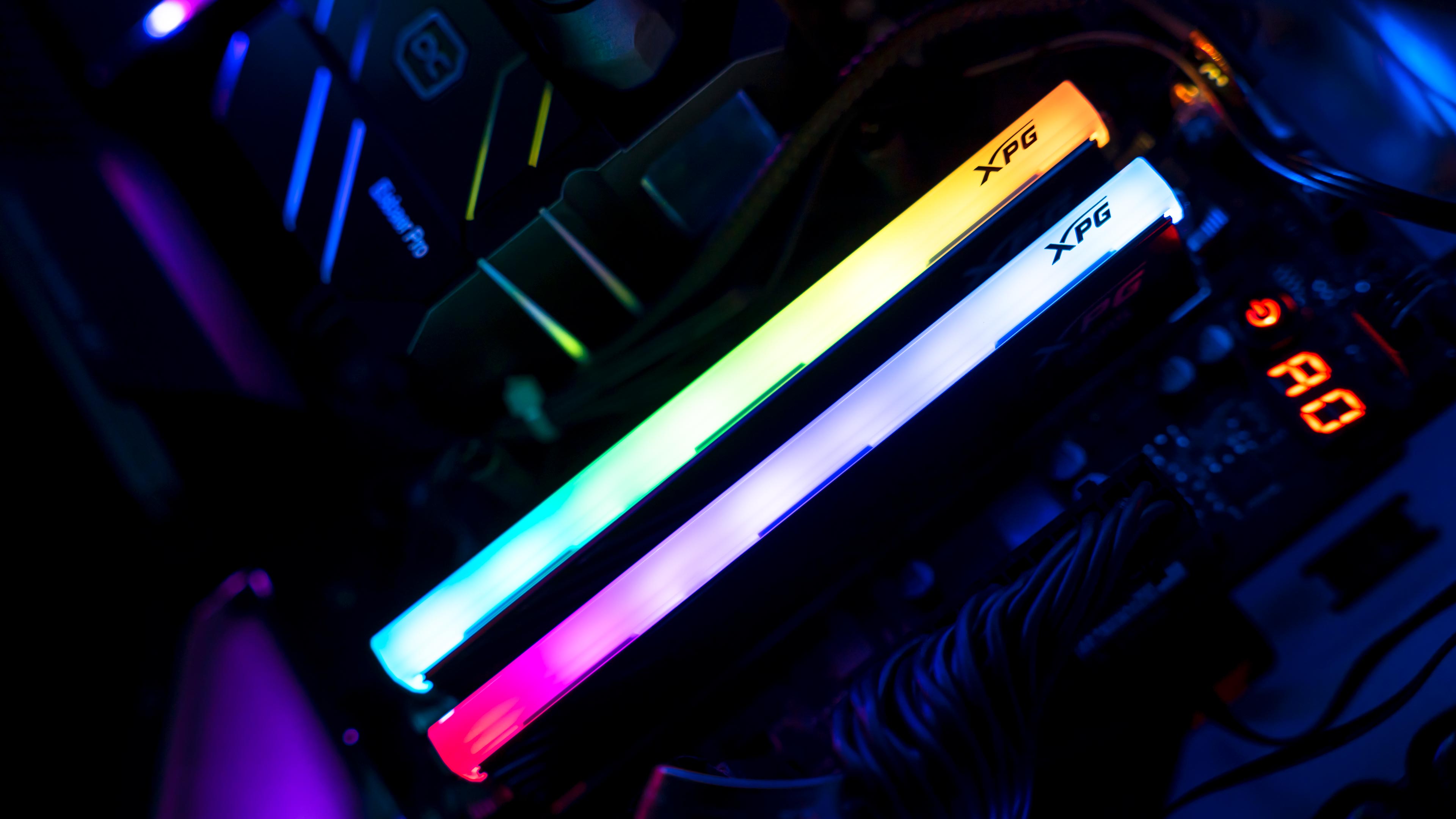 XPG Lancer Blade RGB DDR5 6000Mhz Lights (5)