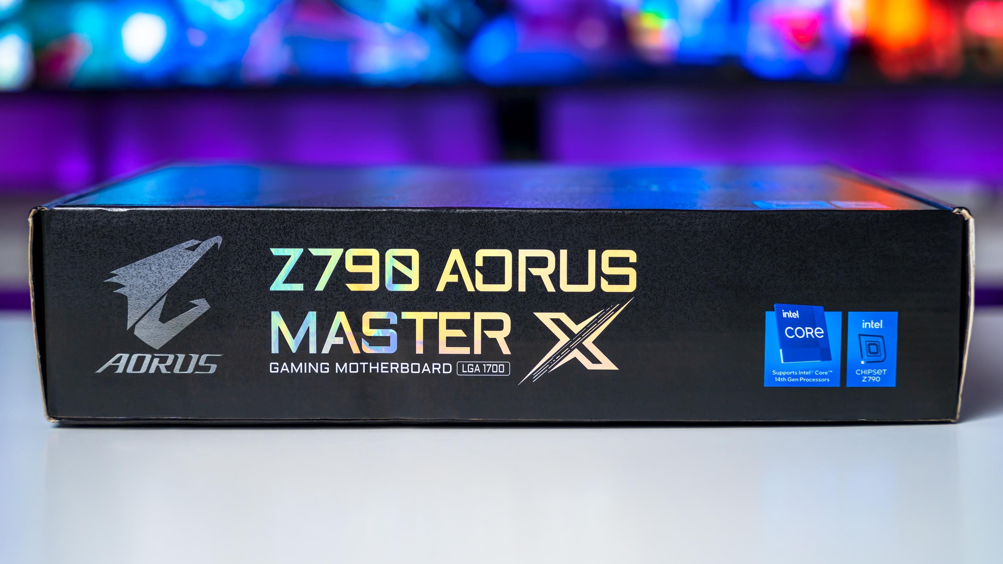 Aorus Z790 Master X Box (7)