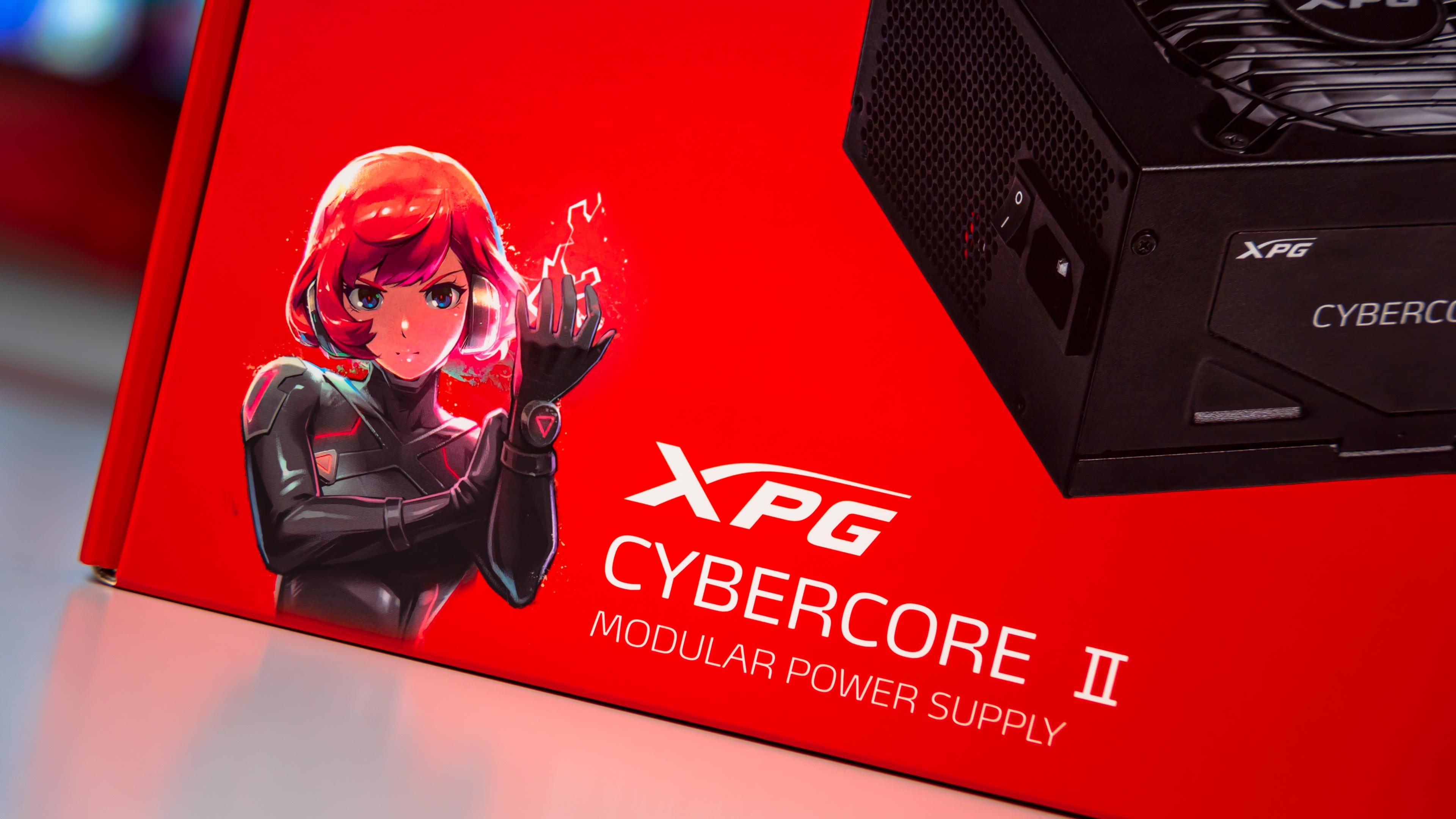 XPG Cybercore II 1000W Platinum Box (2)