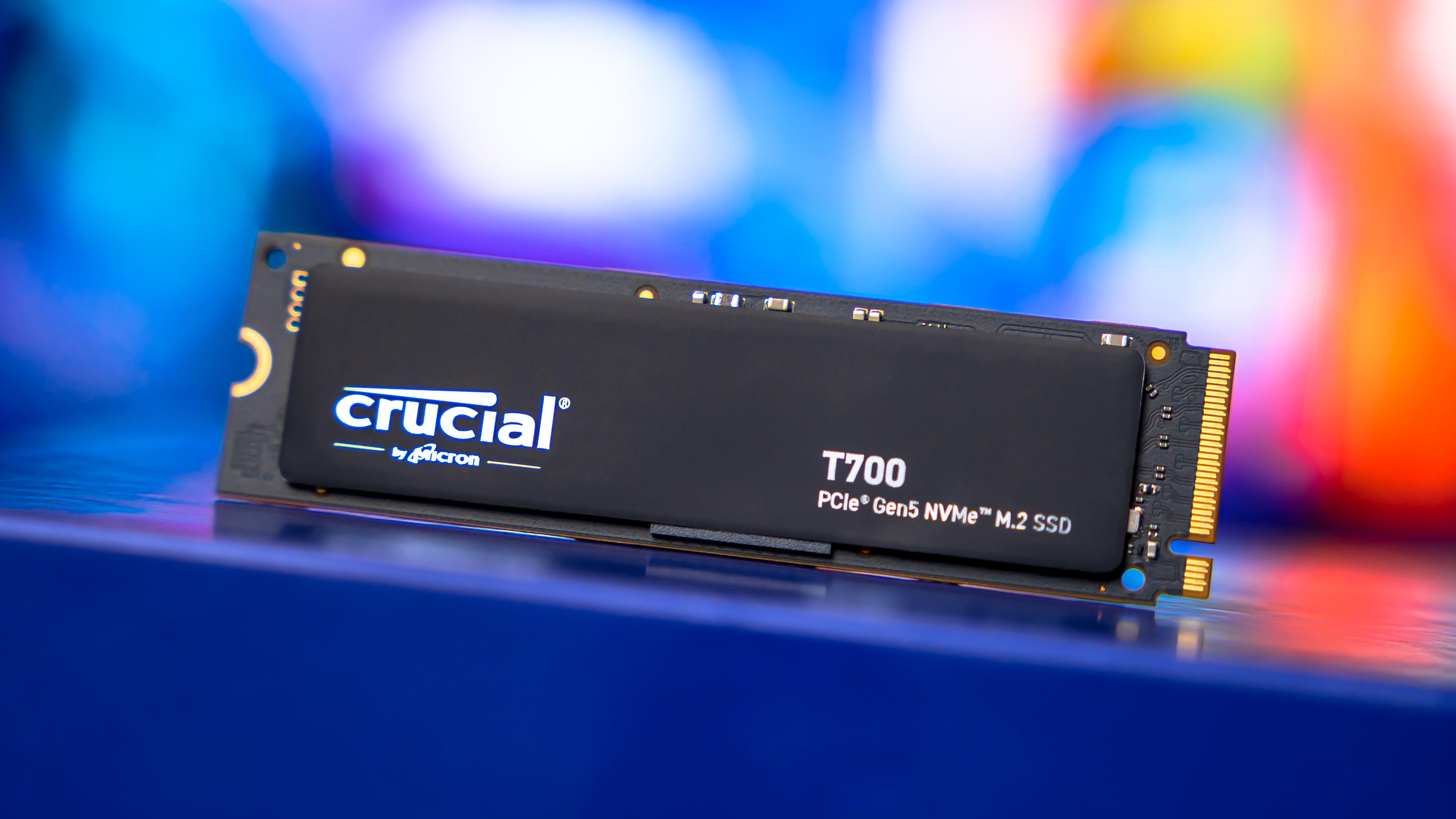 Crucial T700 4TB SSD (2)