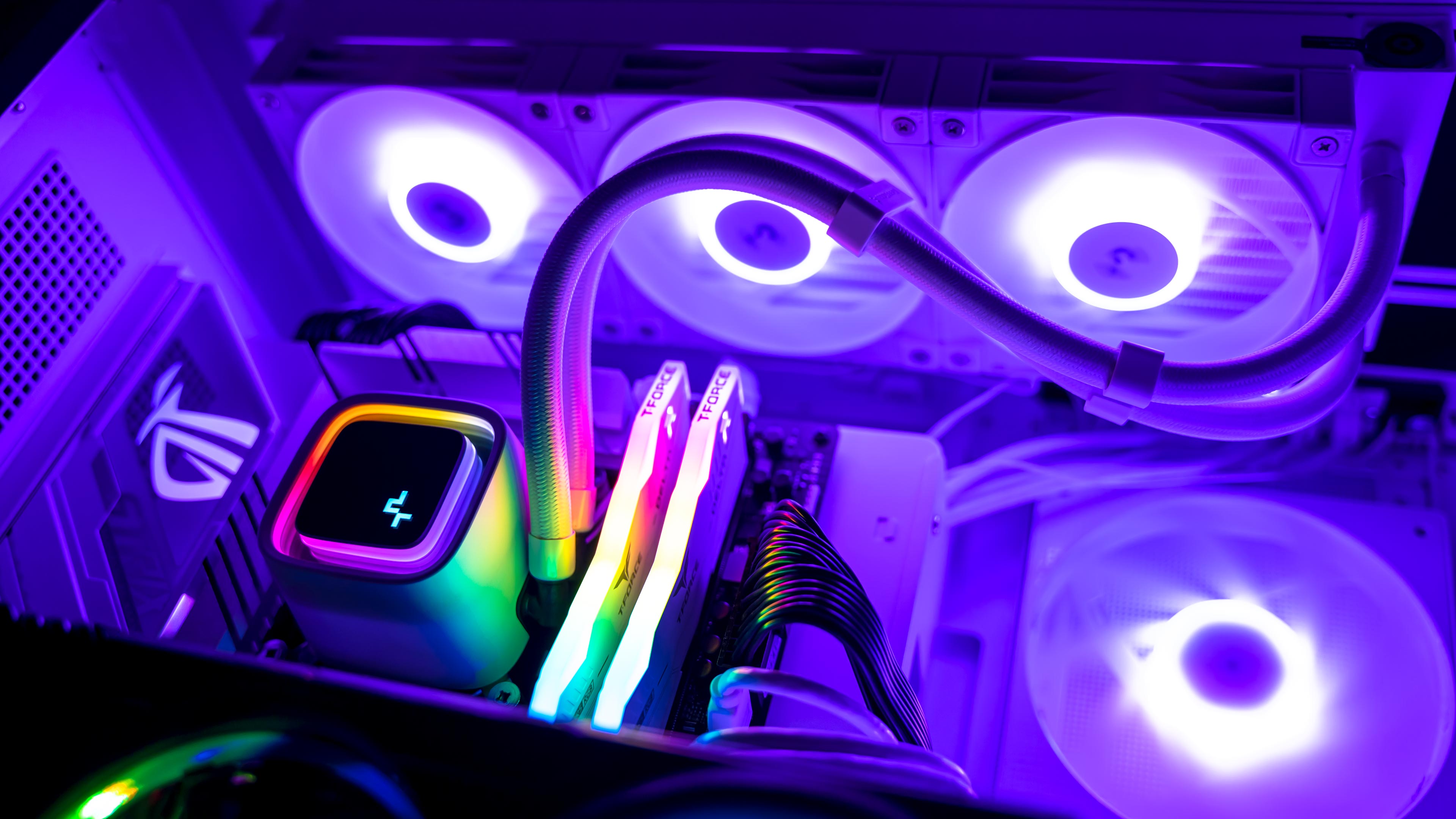 Deepcool Infinity LS720 WH RGB (11)