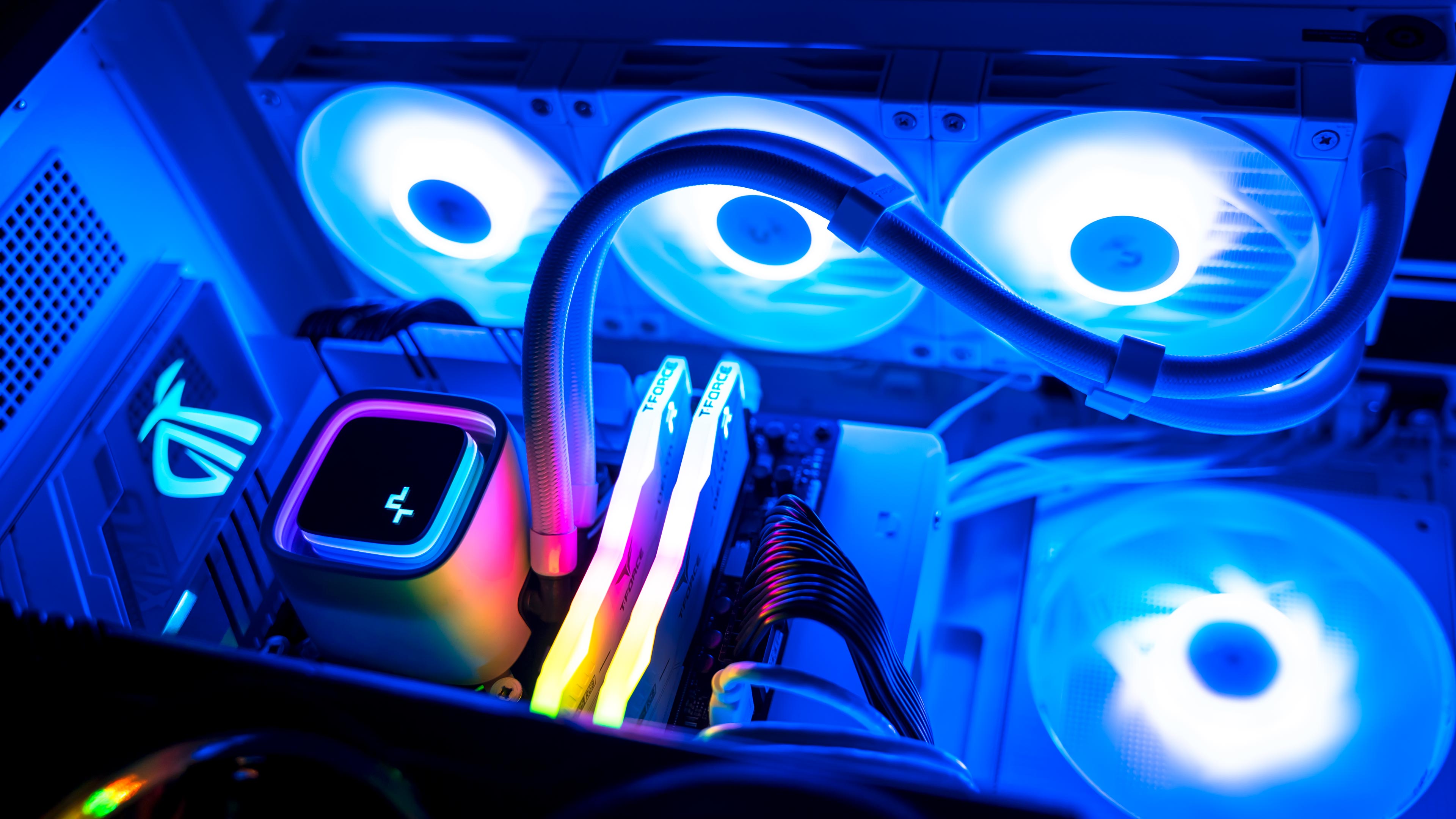 Deepcool Infinity LS720 WH RGB (12)