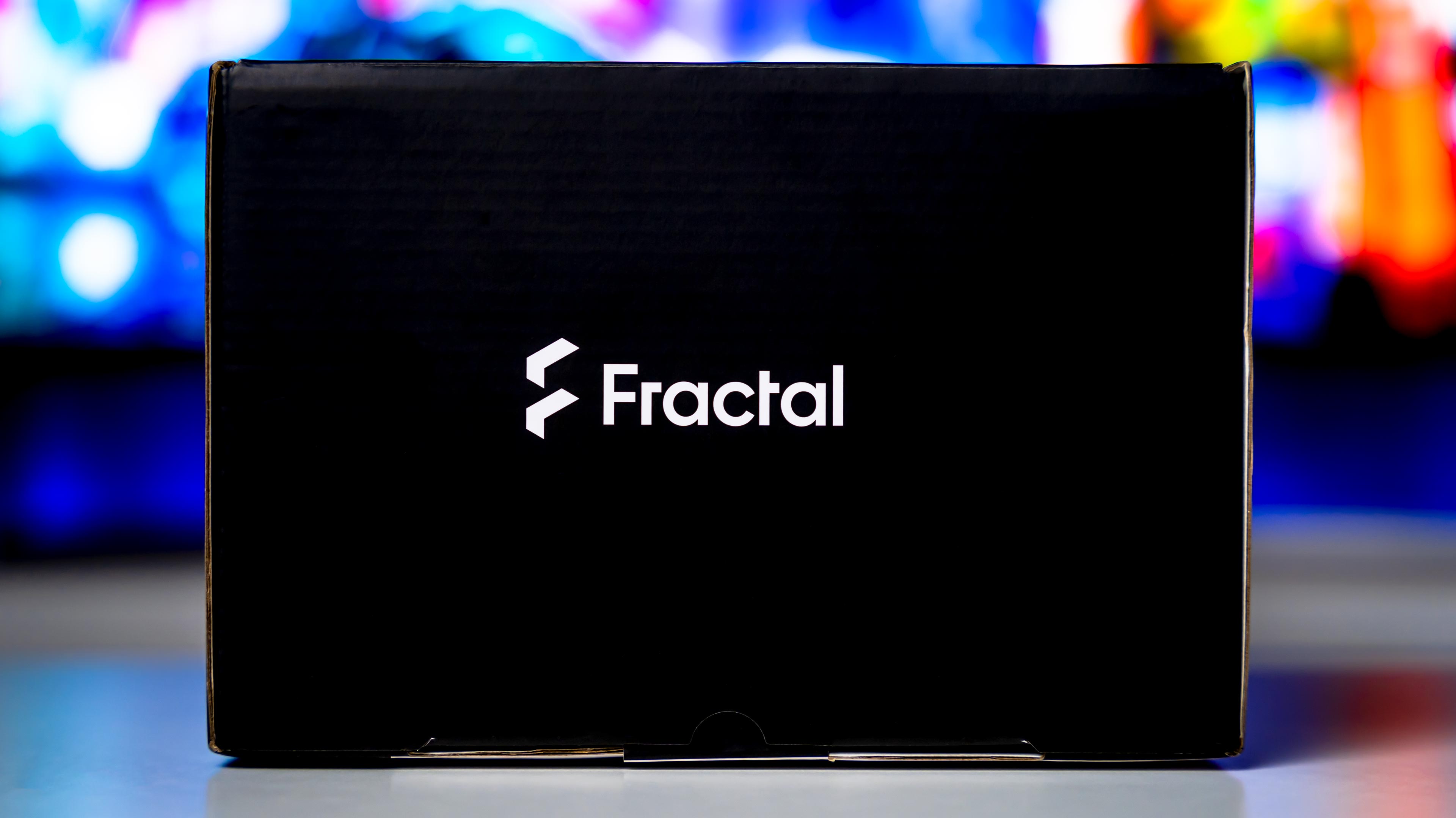 Fractal Design Lumen S36 RGB V2 Box (6)