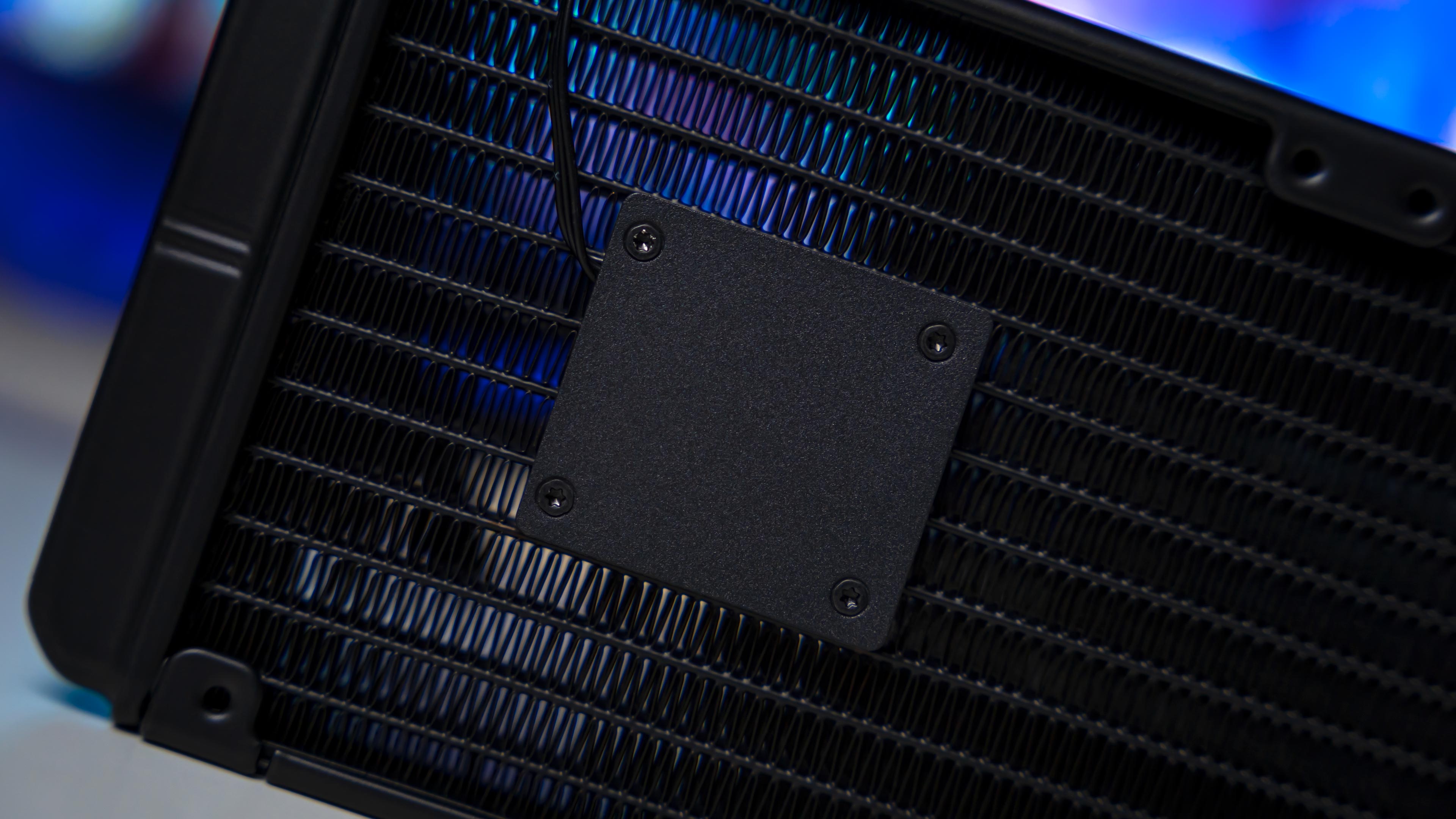 Fractal Design Lumen S36 RGB V2 Cooler (3)