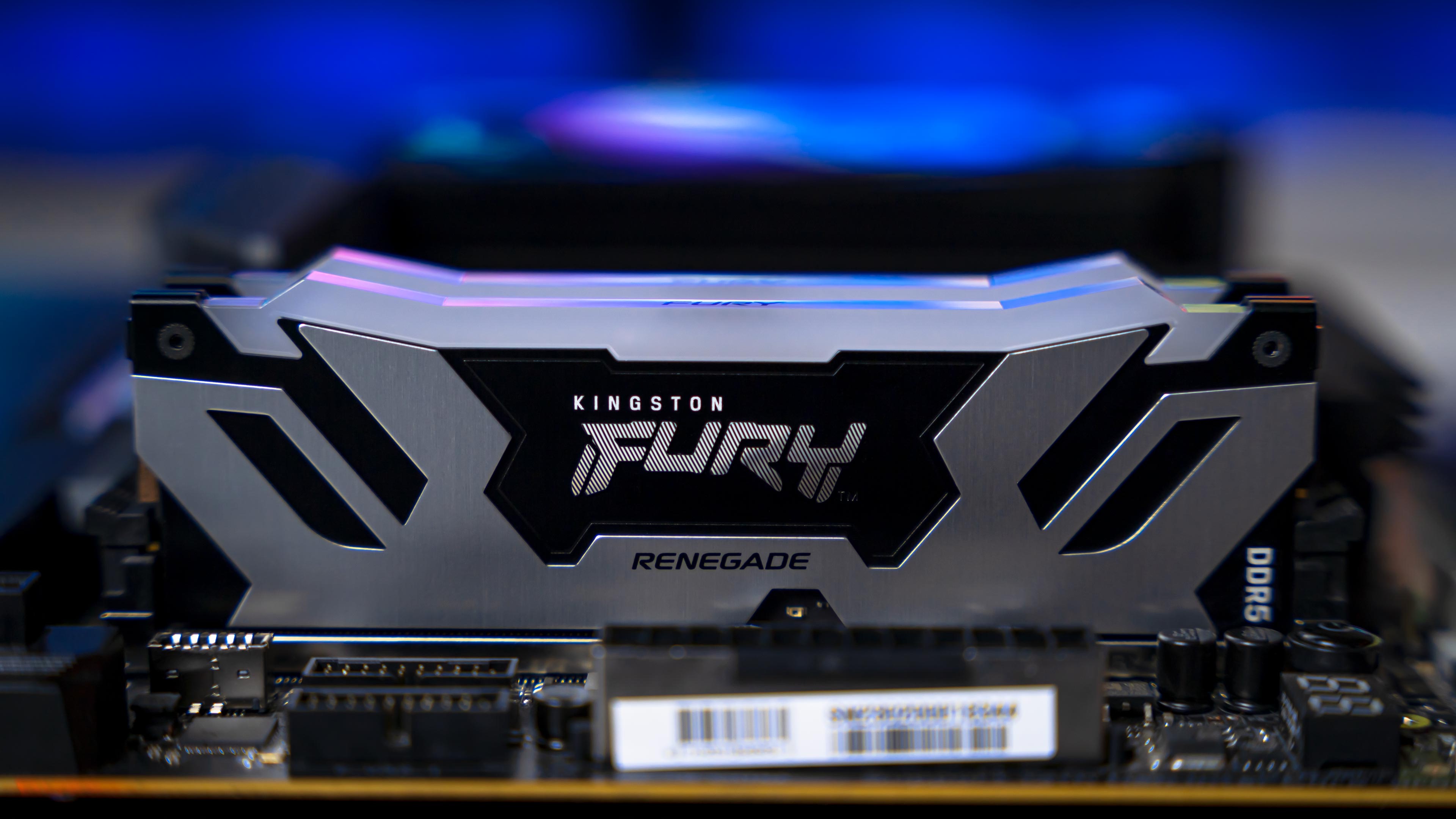 Kingston Fury Renegade RGB DDR5 6400MHz 2x48GB Memory (14)
