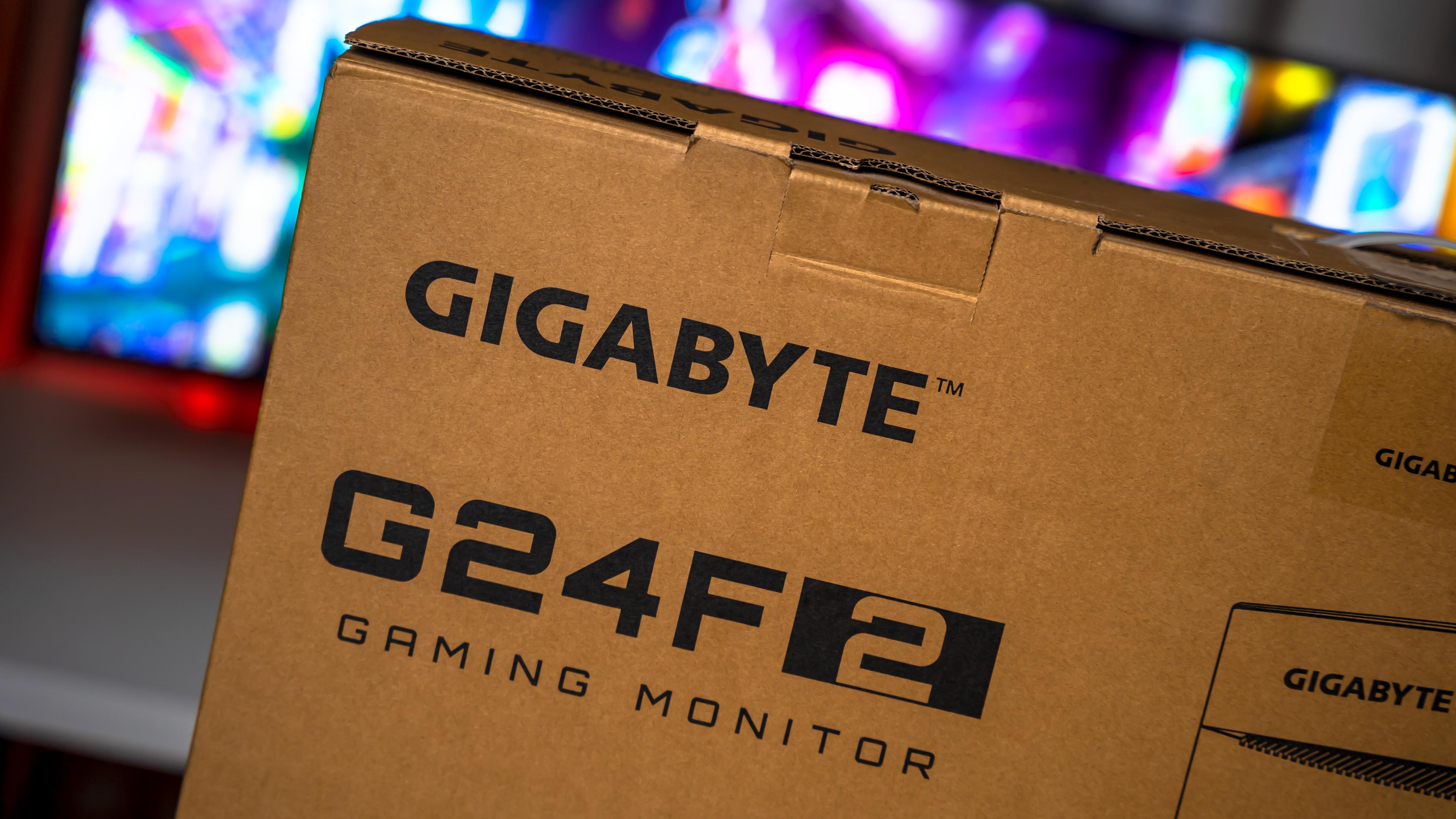 Gigabyte G24F2 Box (5)