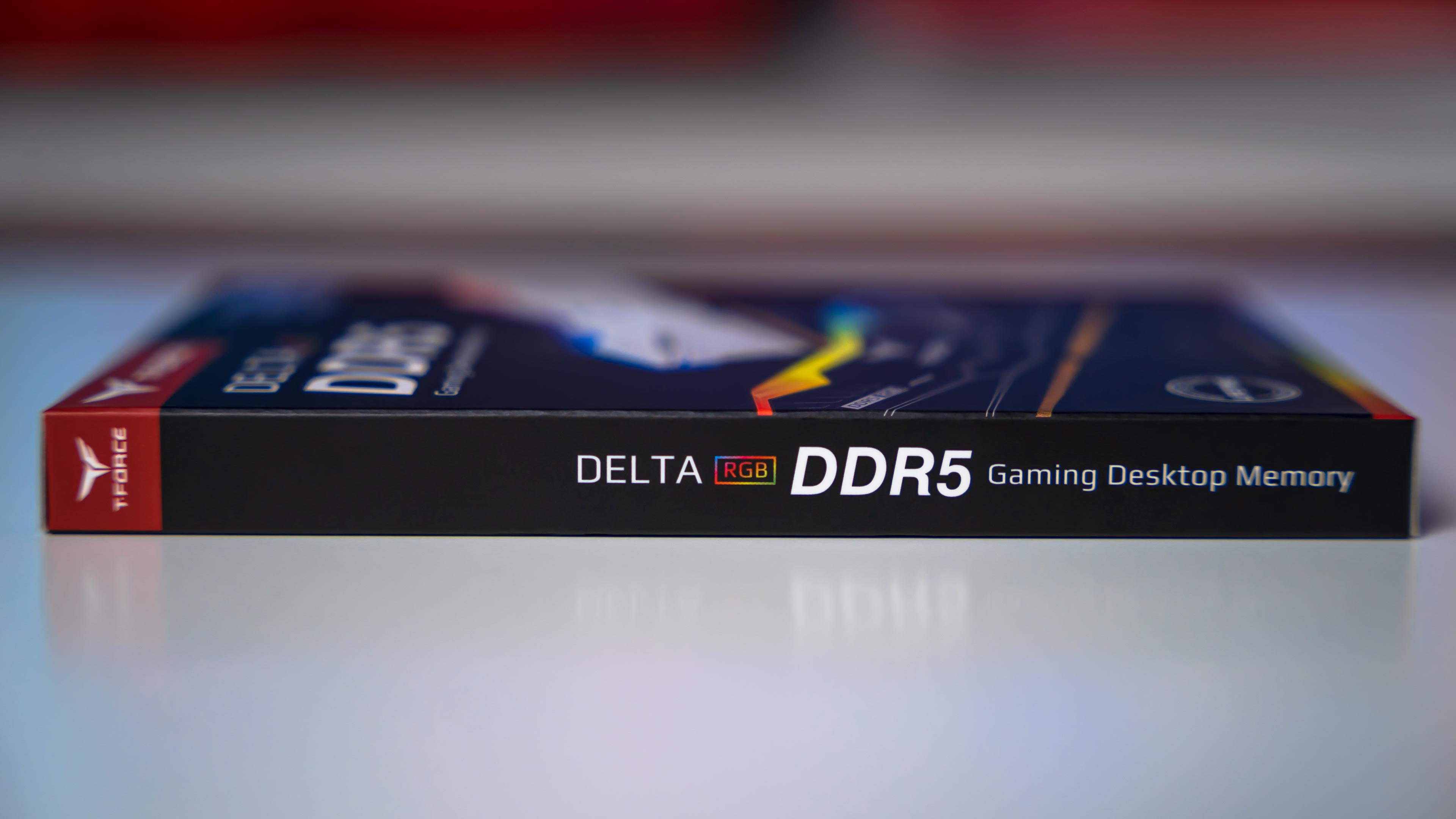 TeamGroup Delta RGB DDR5 6400Mhz Box (4)