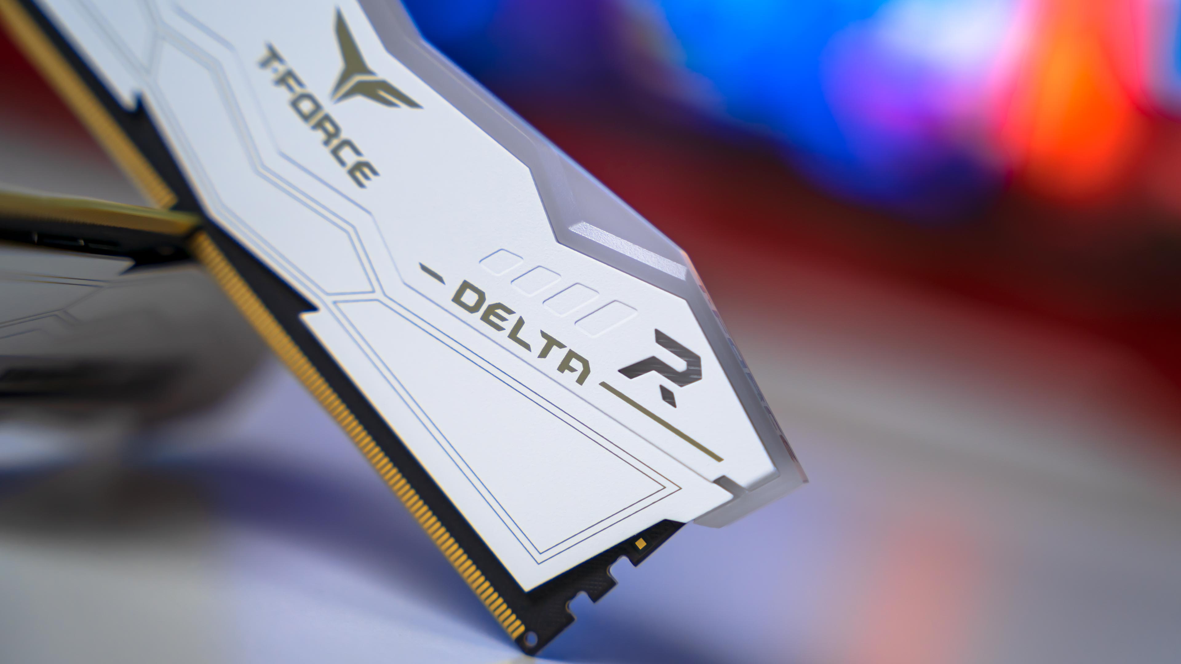 TeamGroup Delta RGB DDR5 6400Mhz Memory (8)