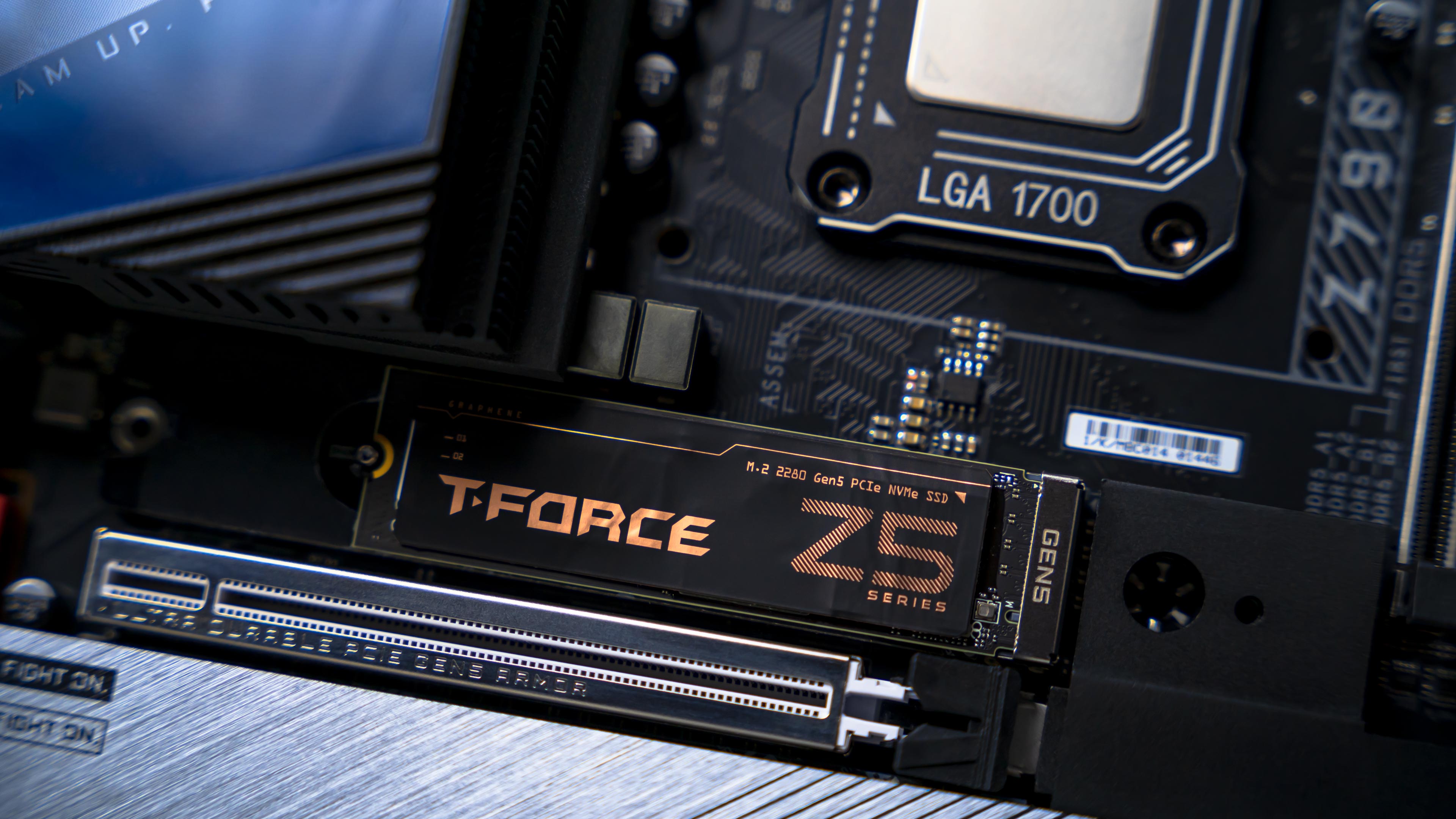 TeamGroup T-Force Z540 1TB Working (2)