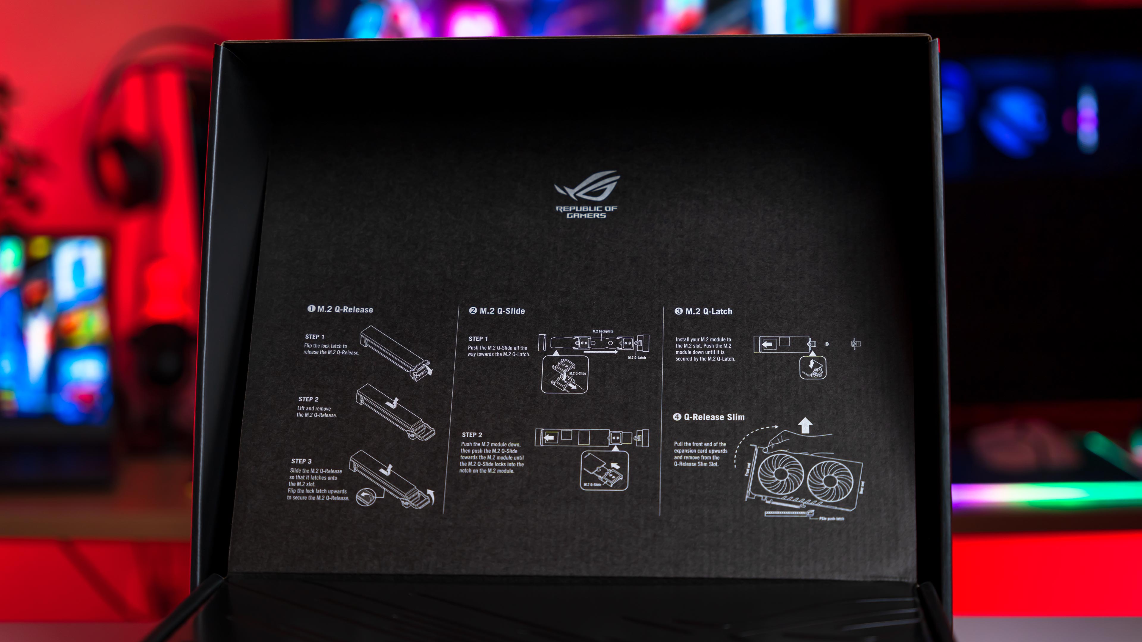 ASUS ROG Maximus Z890 Hero Box (9)