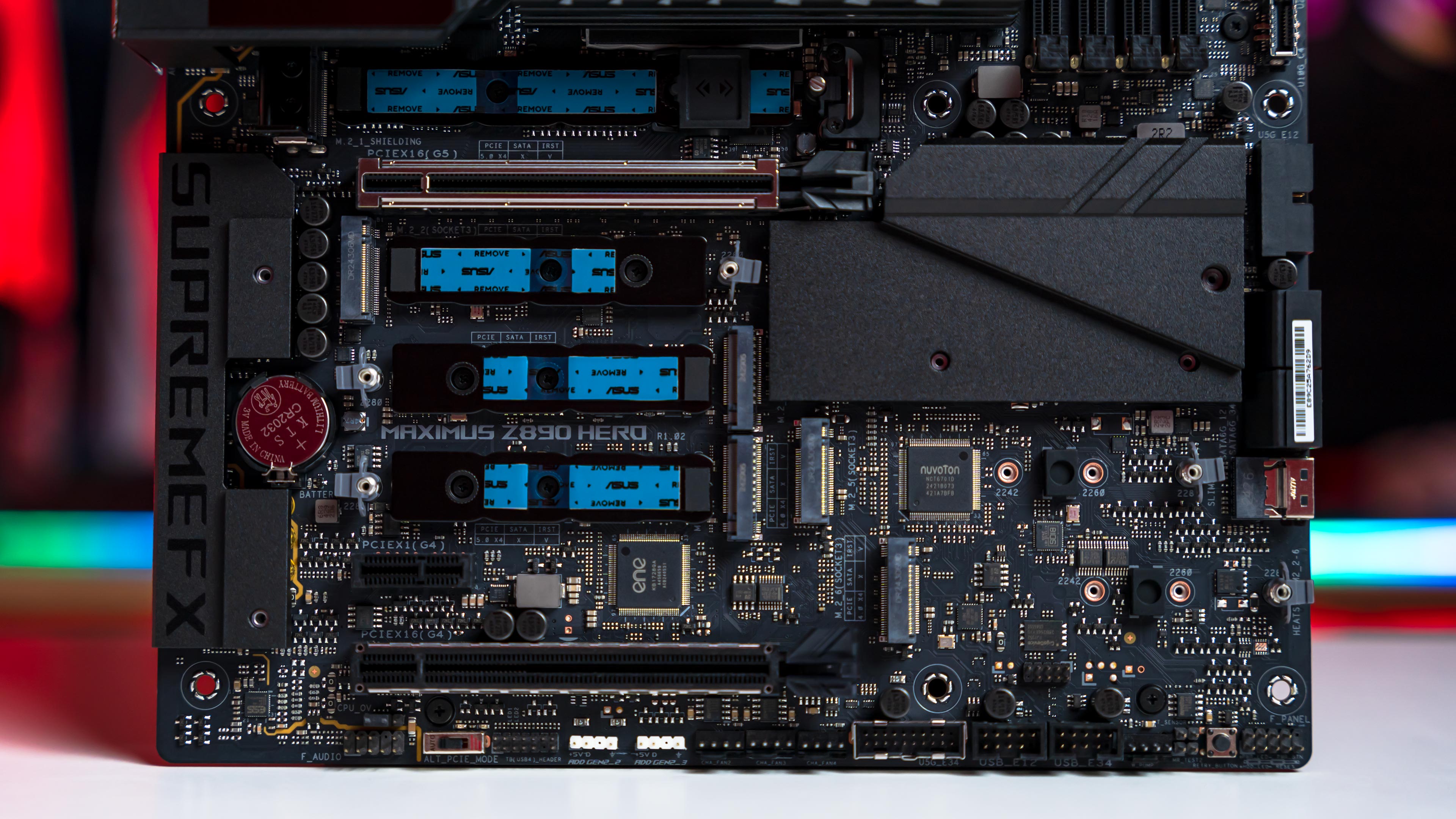 ASUS ROG Maximus Z890 Hero Motherboard (19)