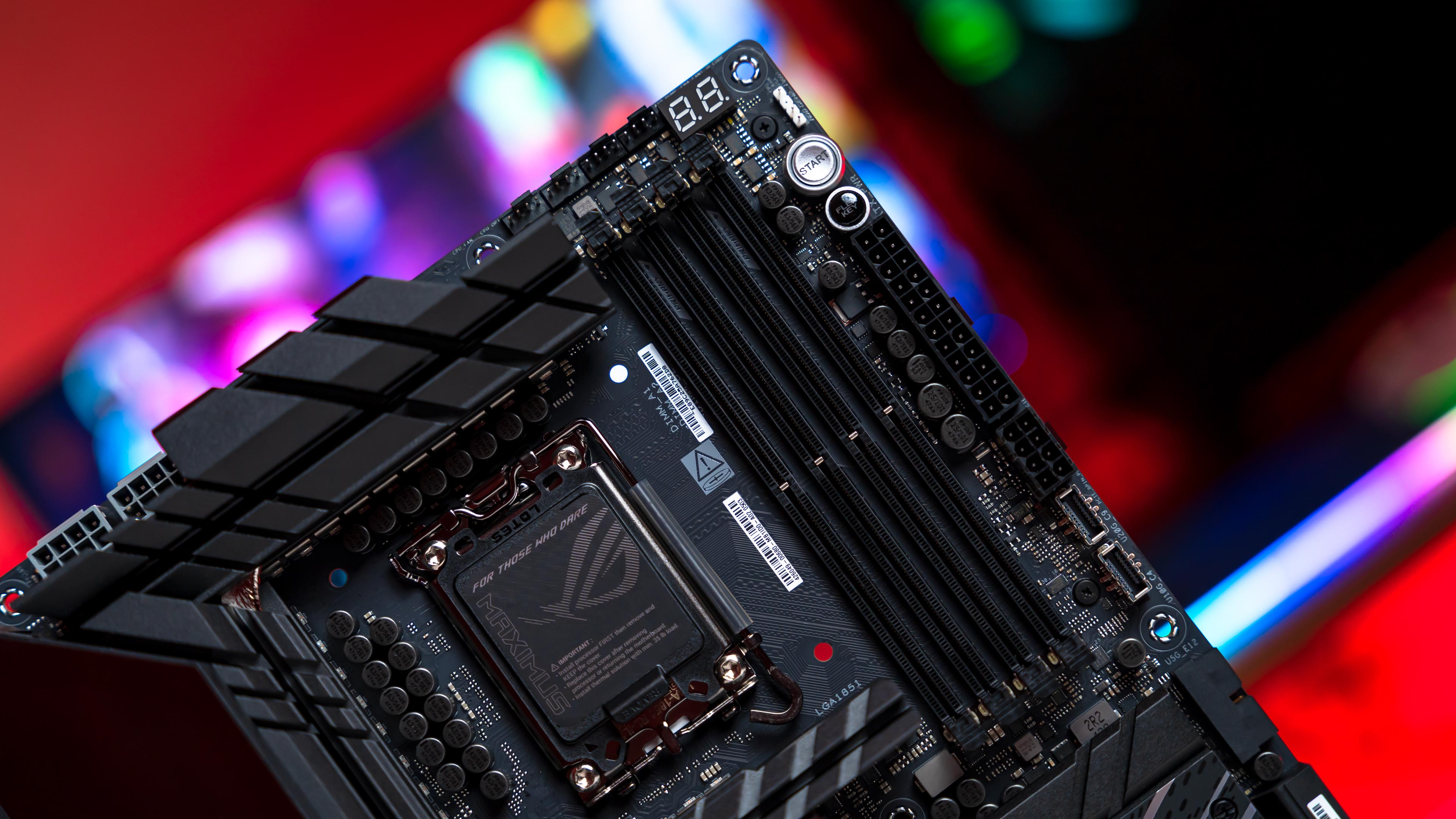 ASUS ROG Maximus Z890 Hero Motherboard (8)