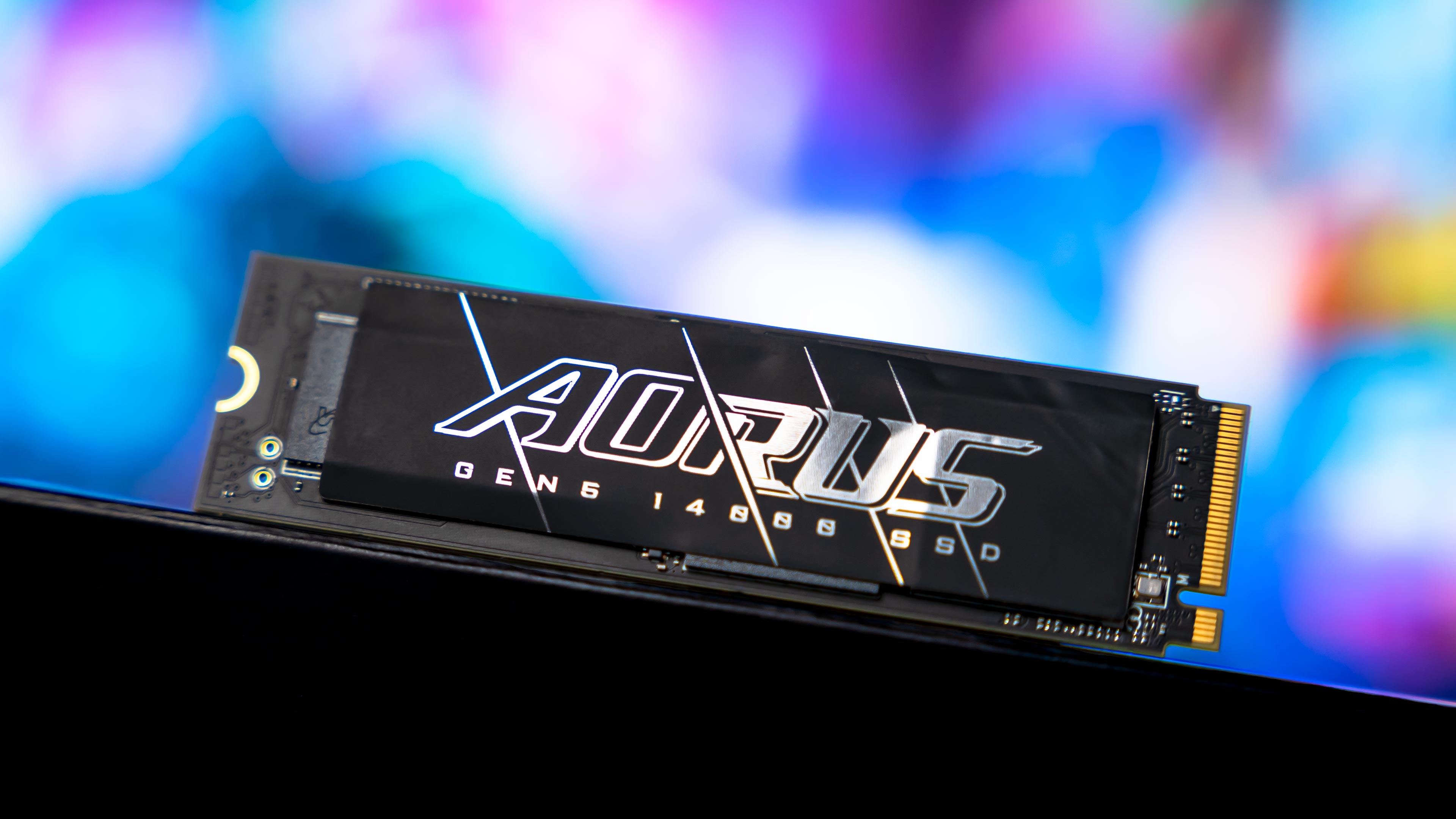 AORUS Gen5 14000 SSD 1TB NVME (2)