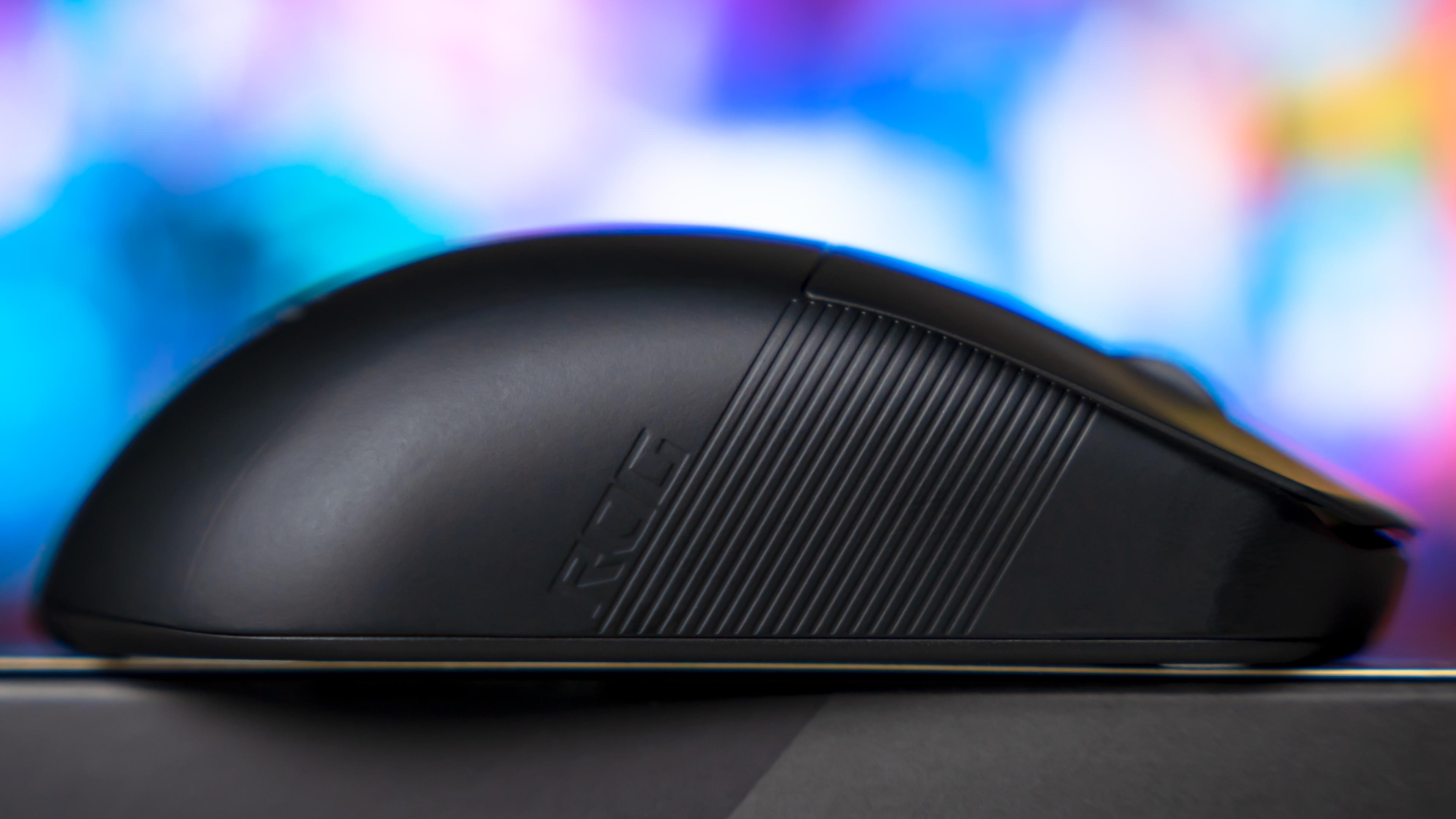 ASUS ROG Harpe Ace Mini Mouse (4)