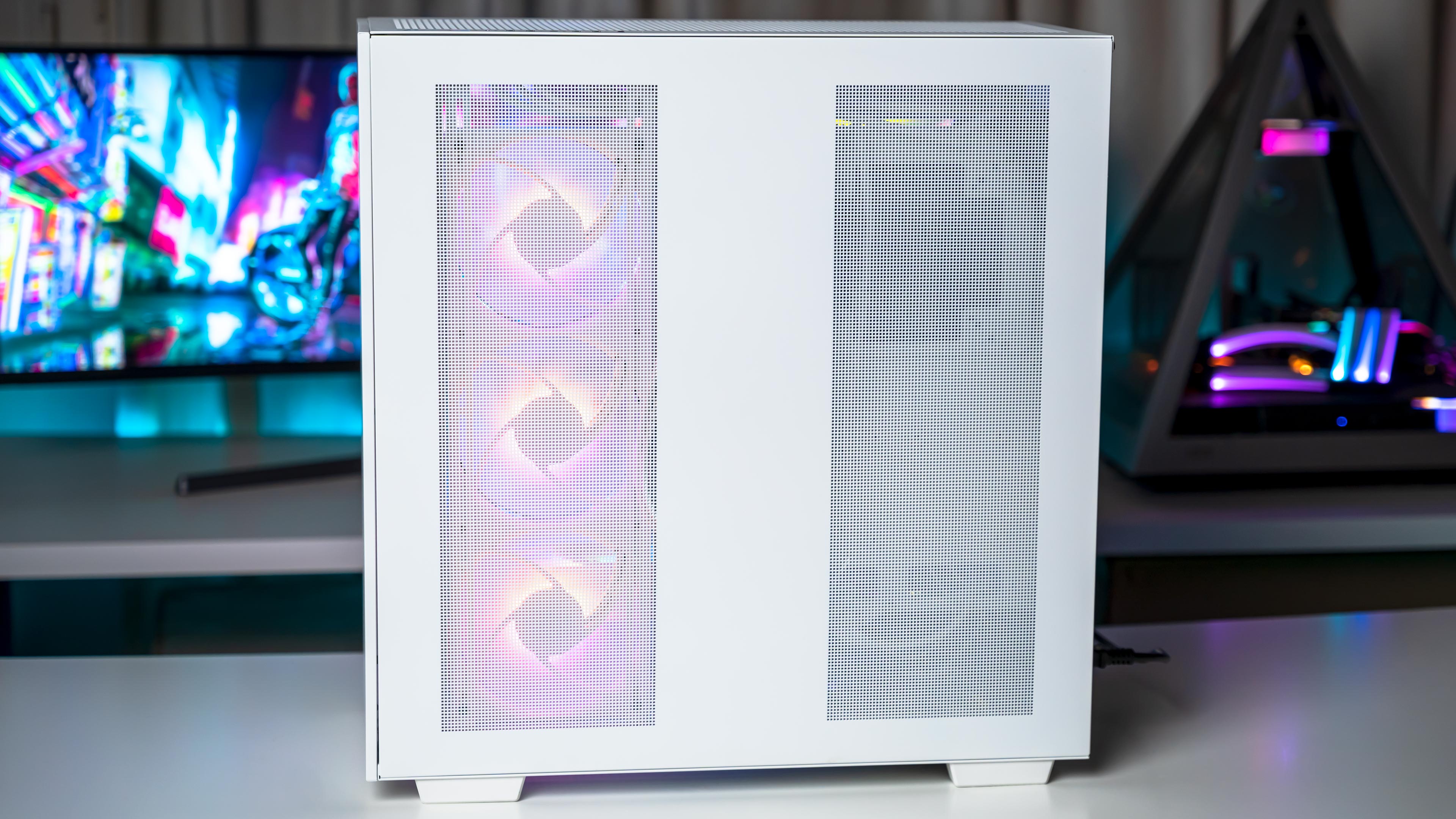 DeepCool Morpheus B650E Gaming PC 2024 Lights On (9)