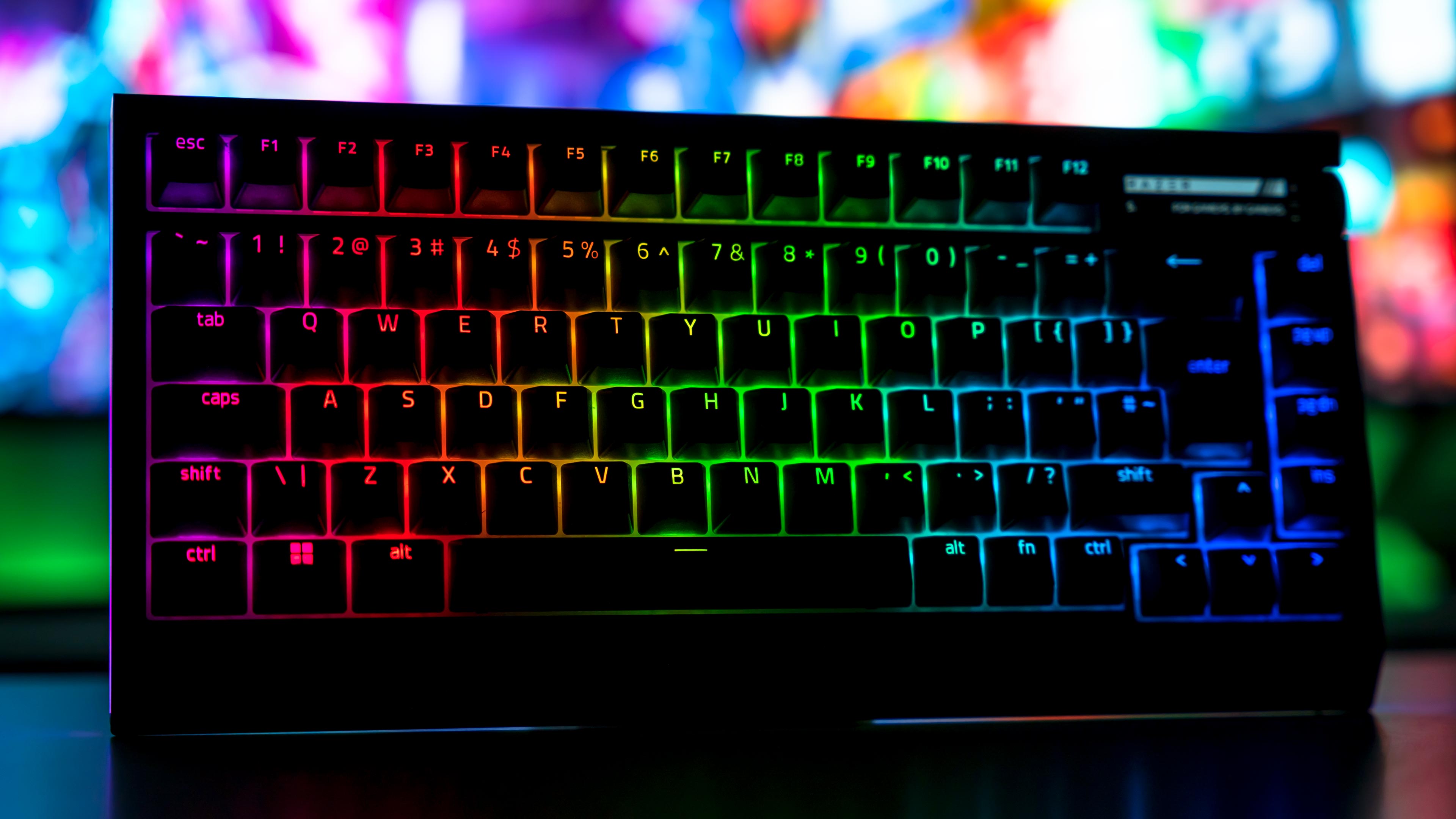 Razer Blackwidow V4 Pro 75 RGB Chroma (2)