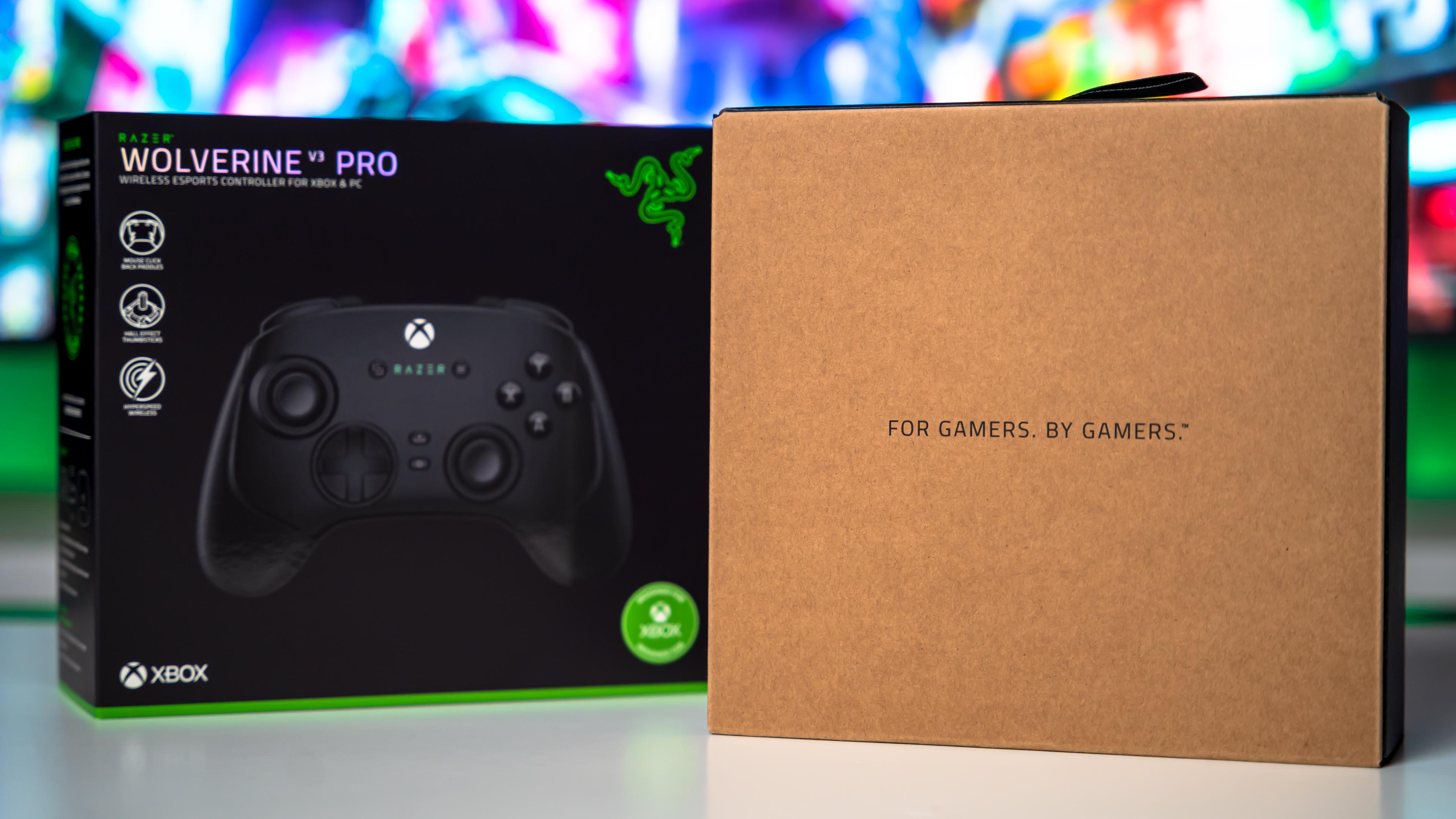 Razer Wolverine V3 Pro Box (8)